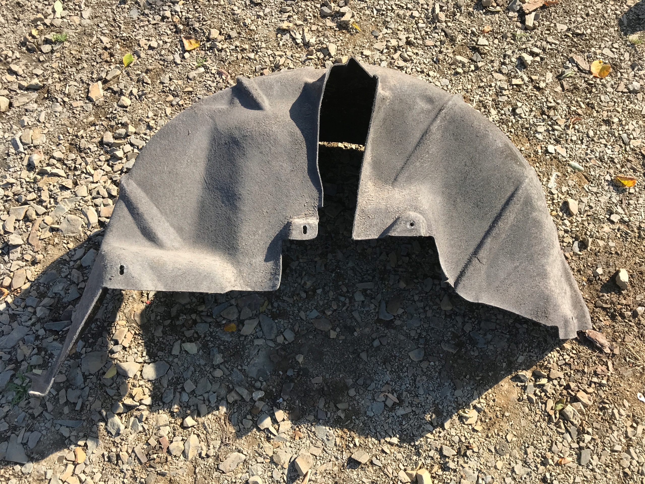 mudguard left rear part VW SHARAN 7N0810971