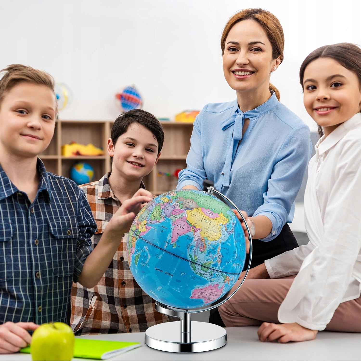 GLOBUS PODŚWIETLANY GEOGRAFICZNY NIEBA LED Z KONSTELACJI LAMPKA NOCNA Kod producenta Globus PODŚWIETLANY