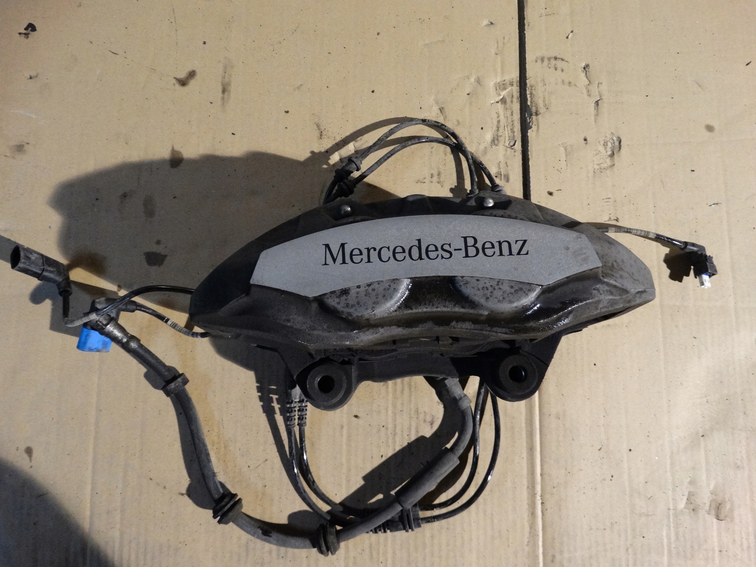 IDEAL caliper brake right front MERCEDES W205 1