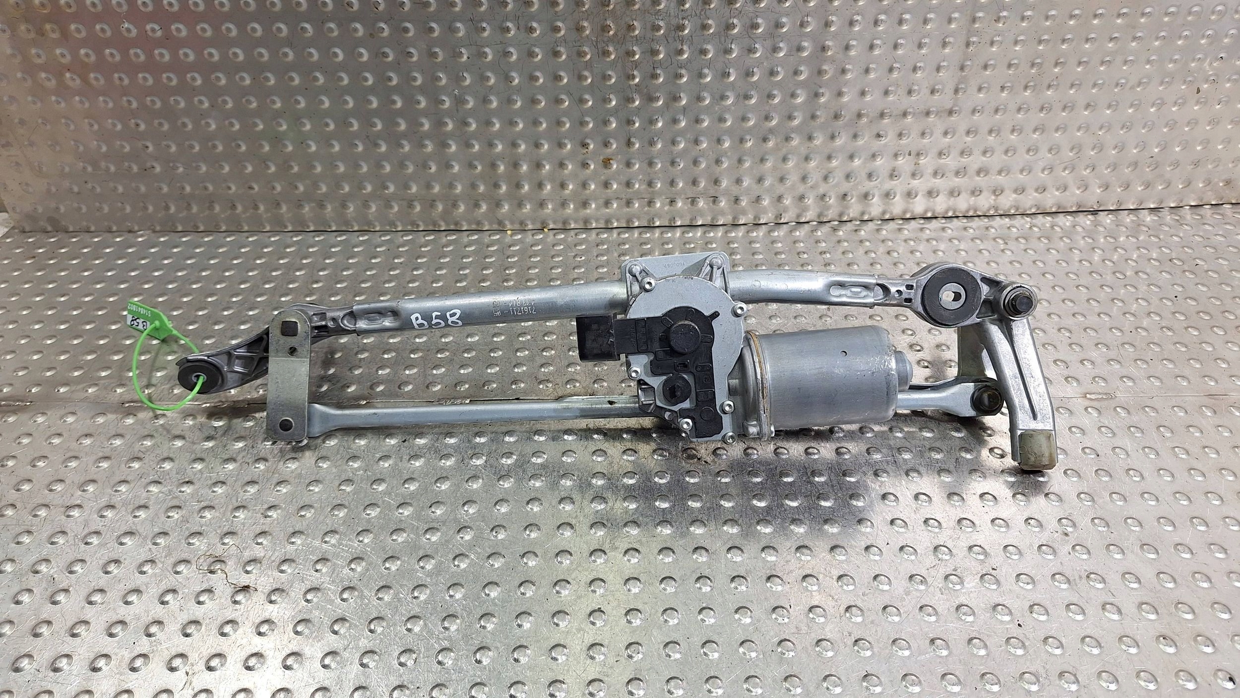 Gestänge Motor Wischer vorne 6978263 BMW 3 E90 E91 E92 E93 EUROPA
