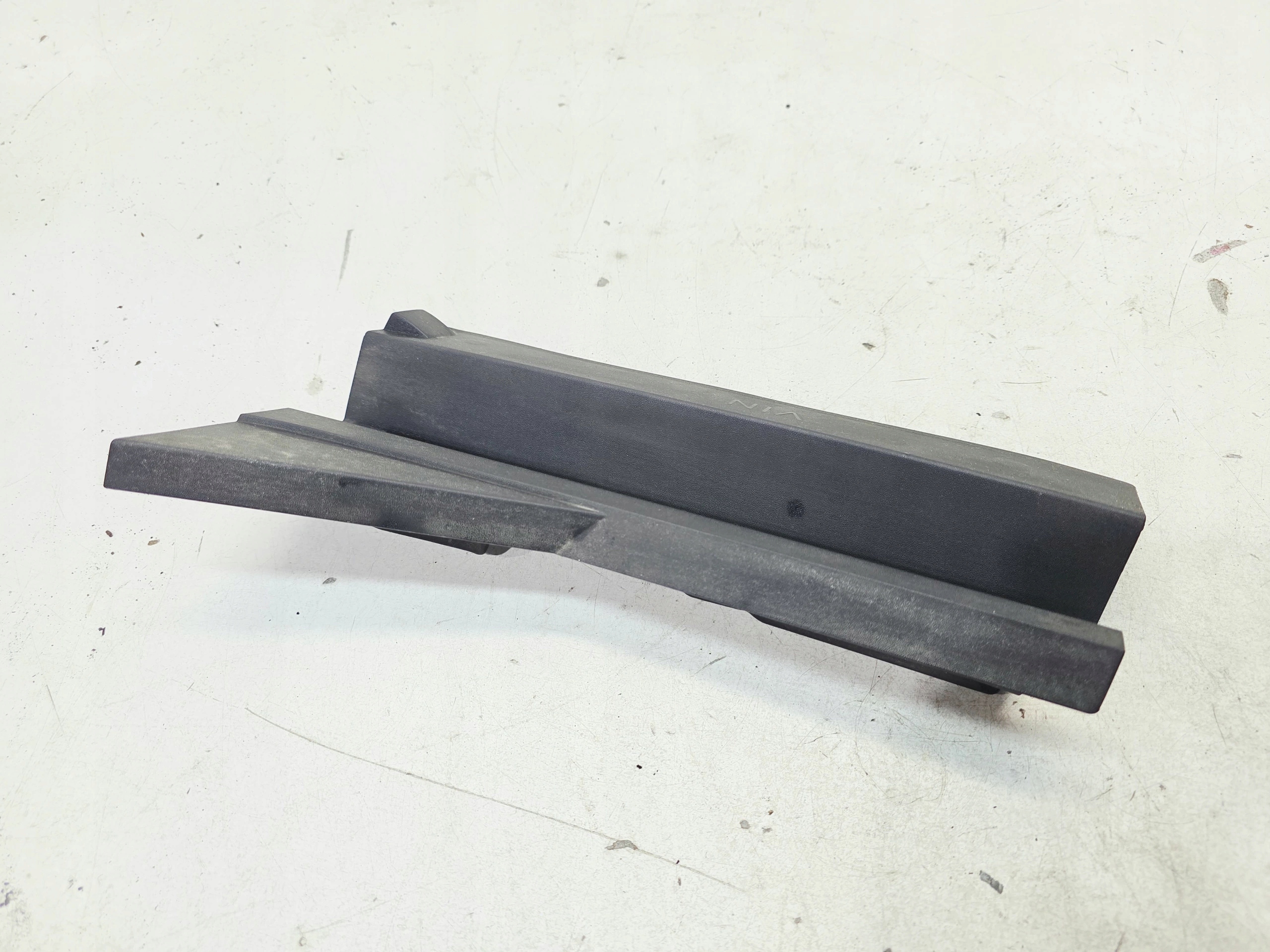 Couverture tablier moteur Couverture FARTUCHA Aile Droit AUDI Q7 4M 4M0805700A