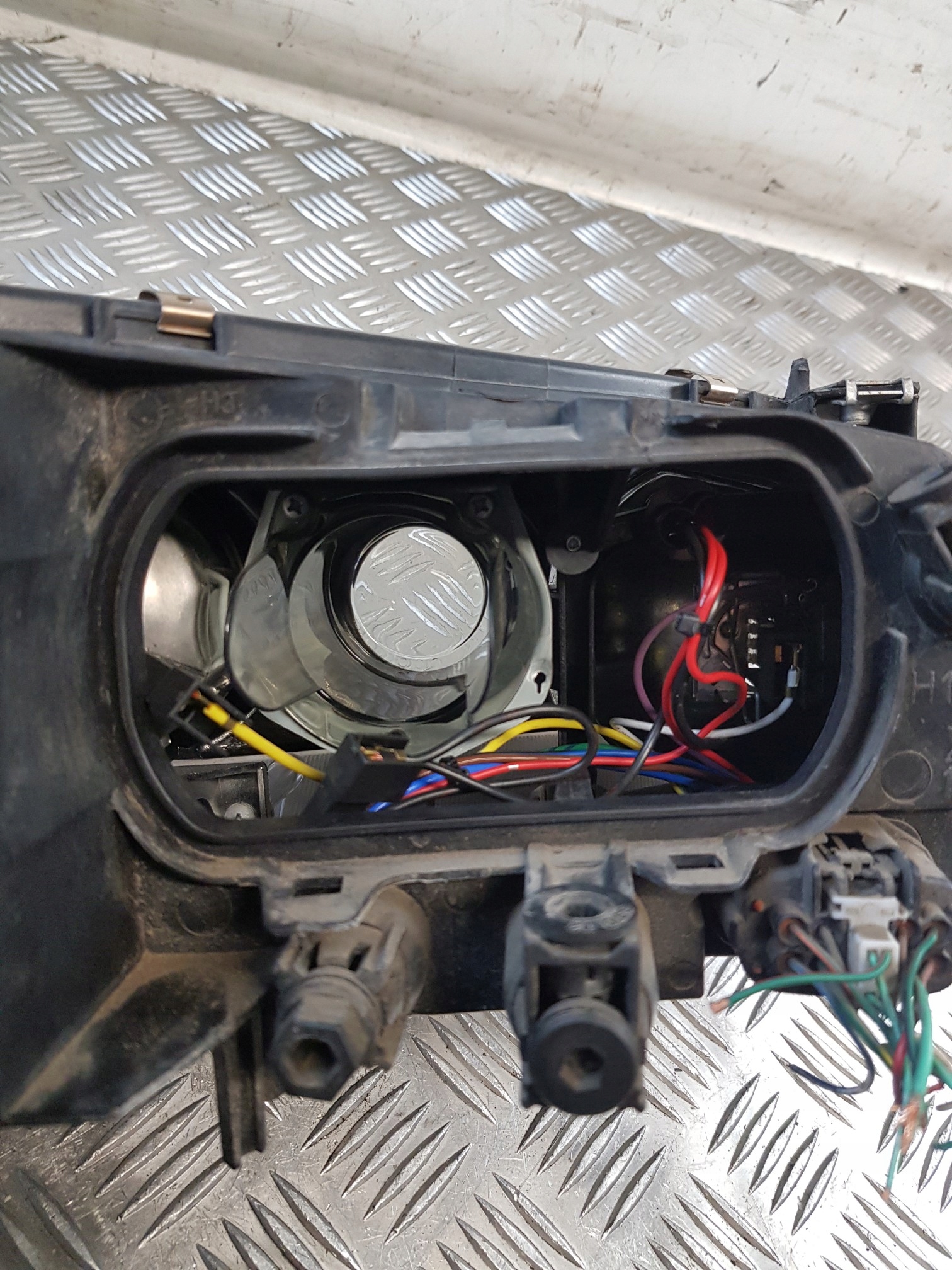 light left front TYC MAZDA 6 and 02R- EUROPA