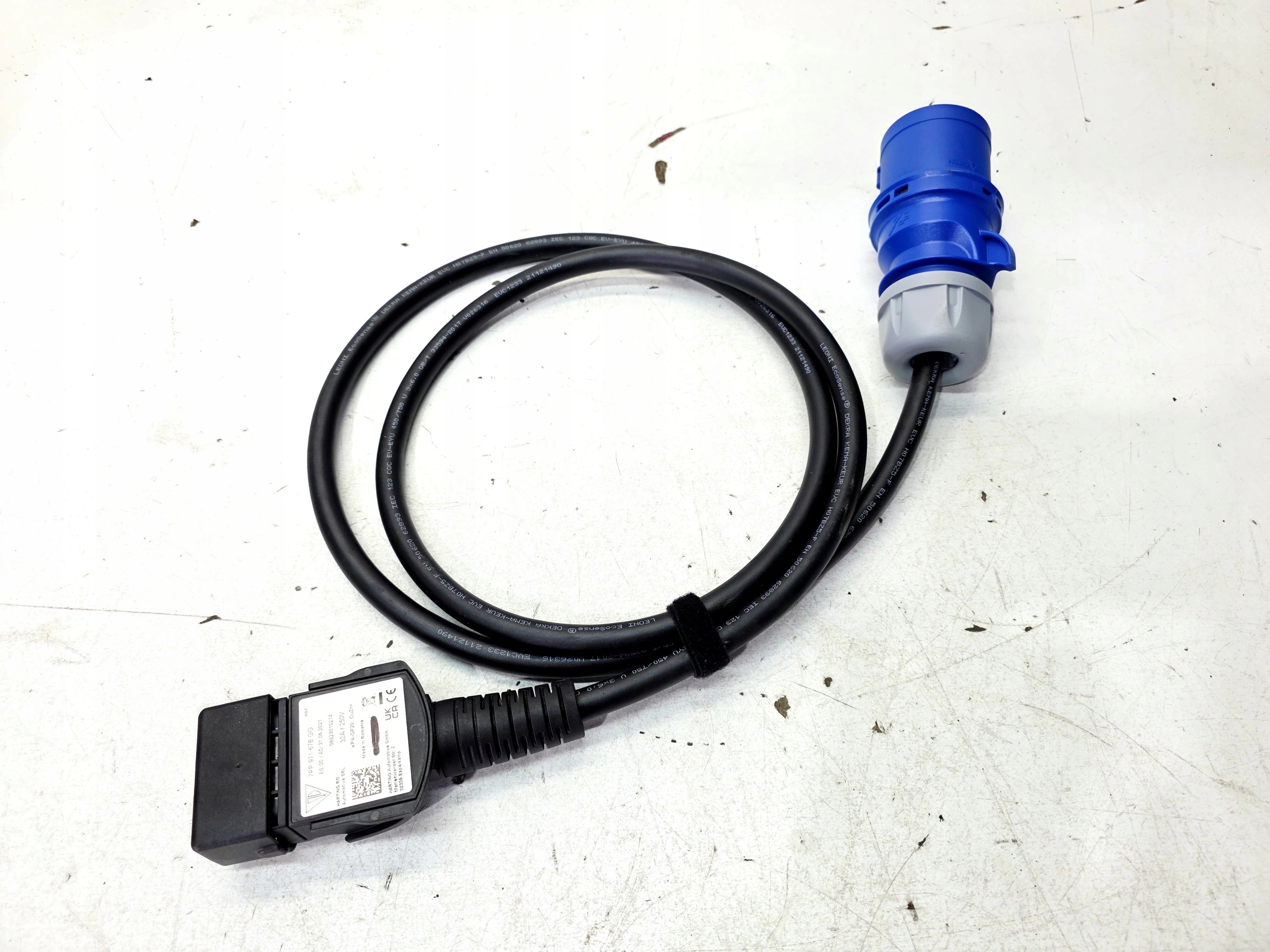 canalisation charge DO GNIAZDKA électrique AUDI Q4 E-TRON 7PP971678GG