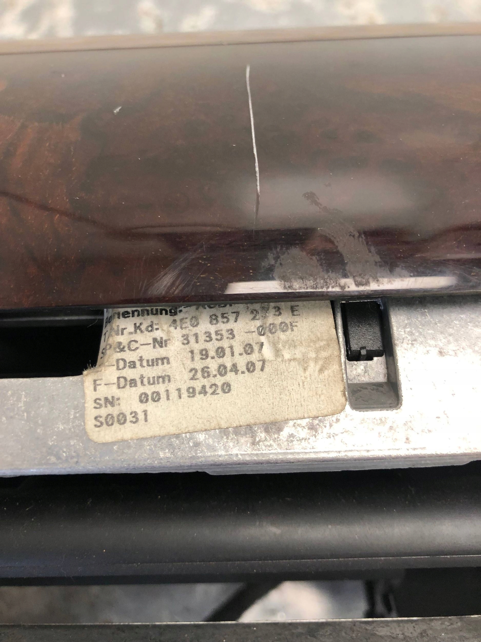 display AUDI A8 D3 4E0857273E