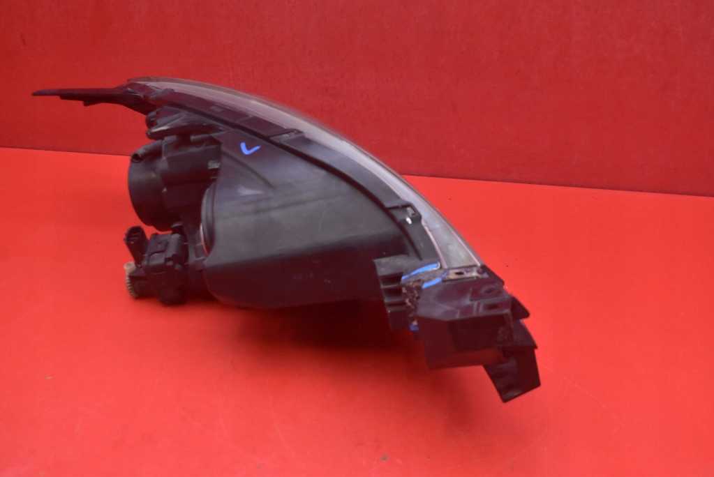 REFLEKTOR left light front lens EU P2951 MAZDA 3 1 and BK LIFT 06-09
