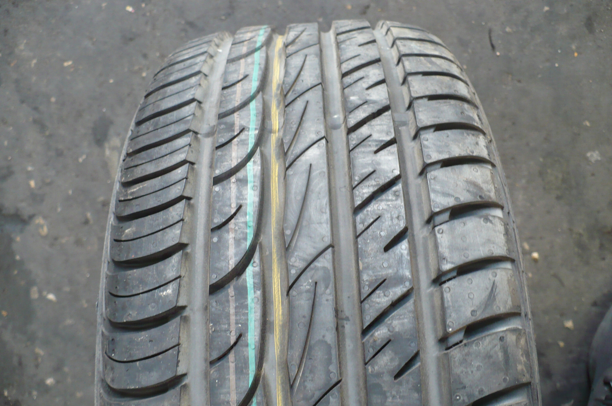 Barum Bravuris 2 205/50R15 Nová 2021