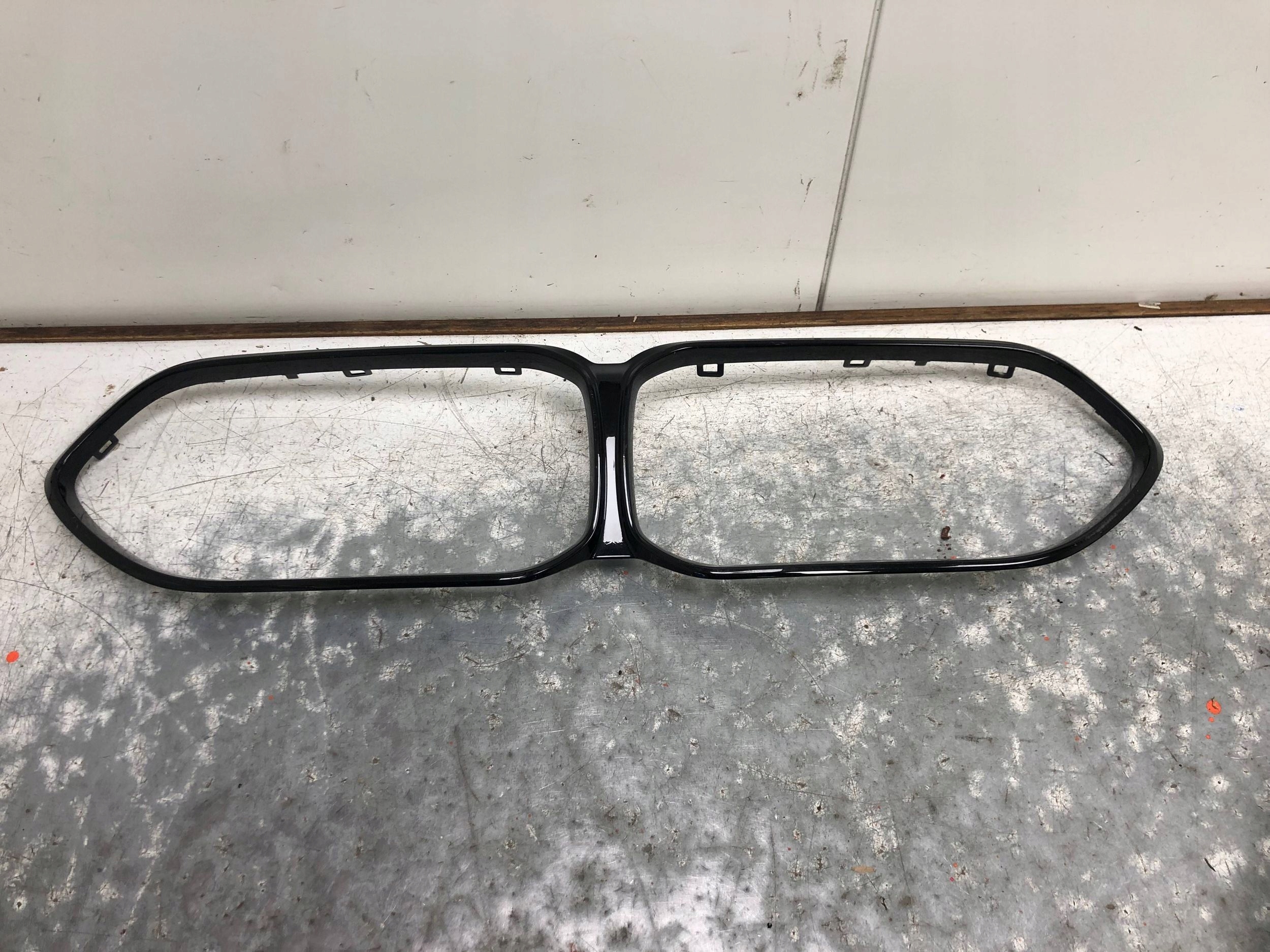 frame GRILLA BMW 2 F44 7077395