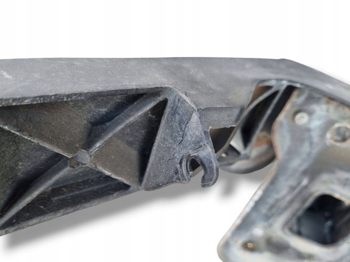 support panel for radiators pillar iron Opel Corsa D 2008 13191106
