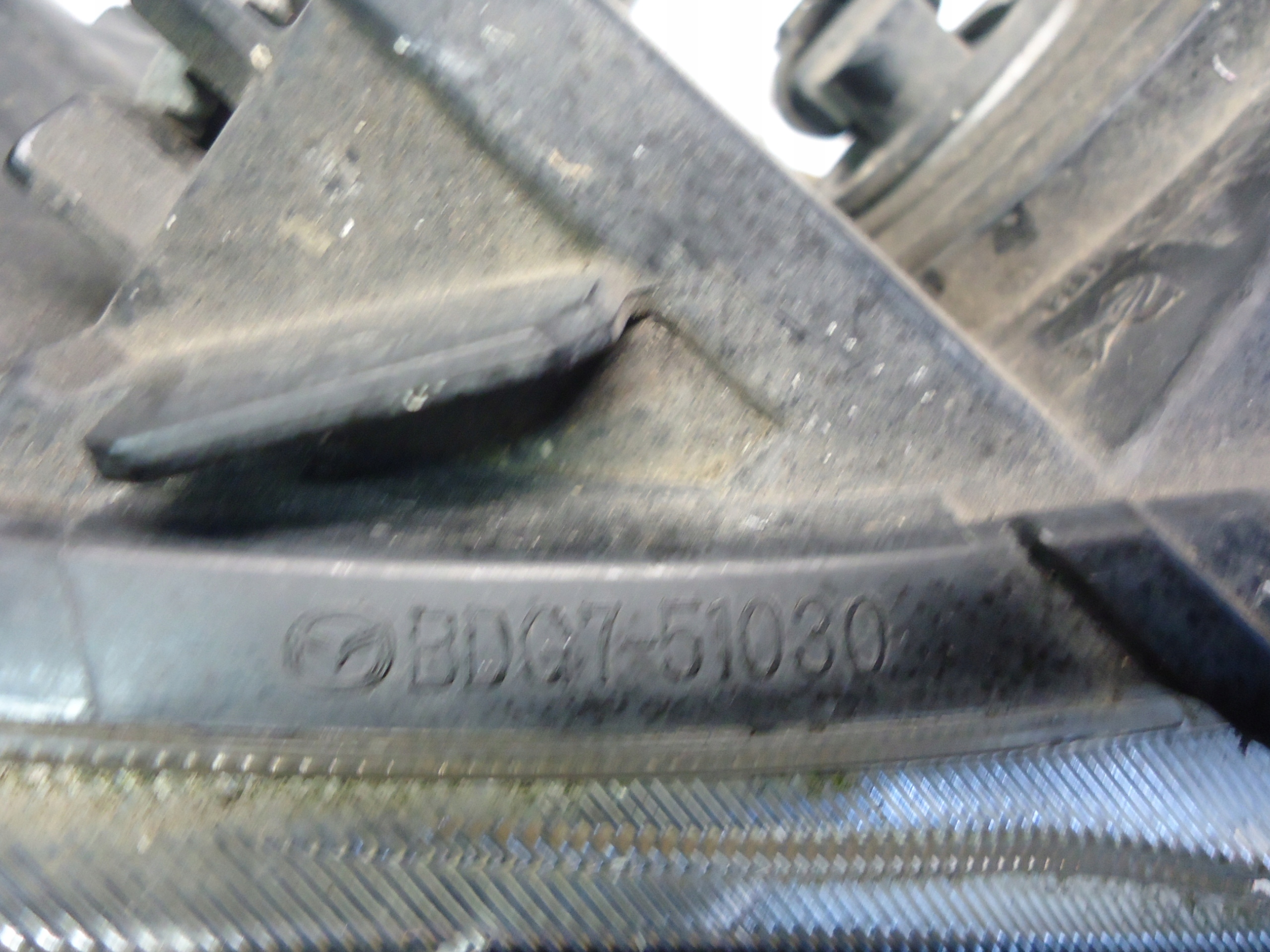 MAZDA 3 BL light right front BDG7-51030 UK