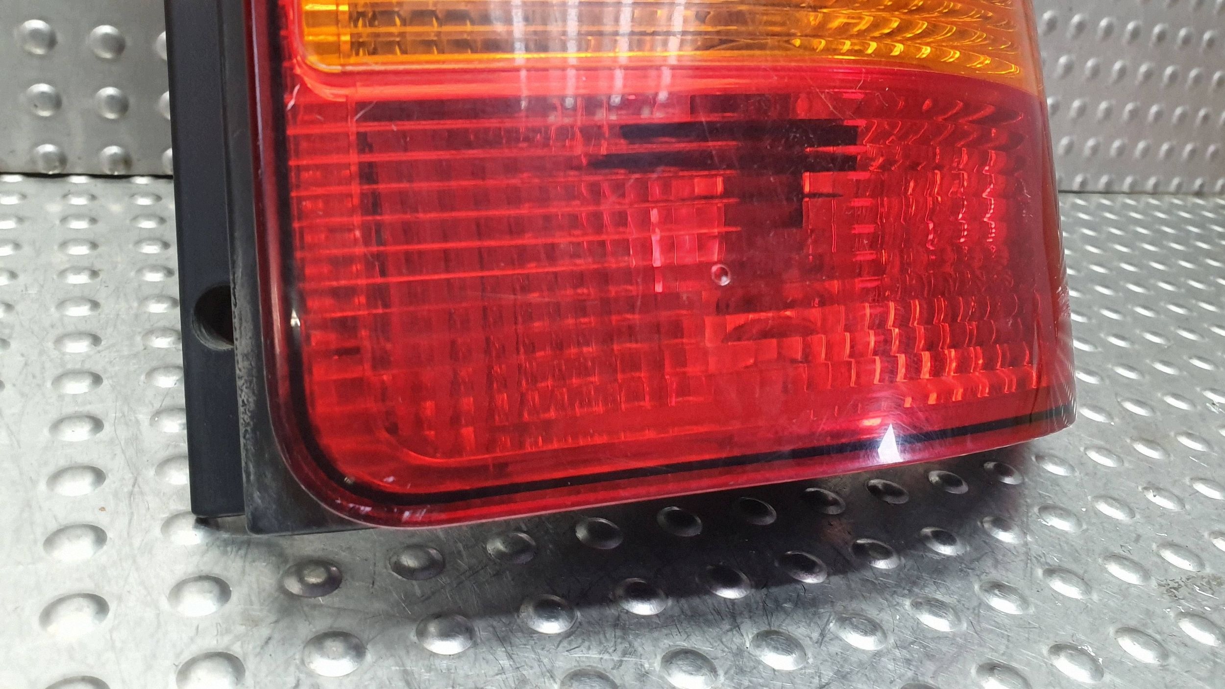 light right rear part 7H0945096K VW TRANSPORTER T5