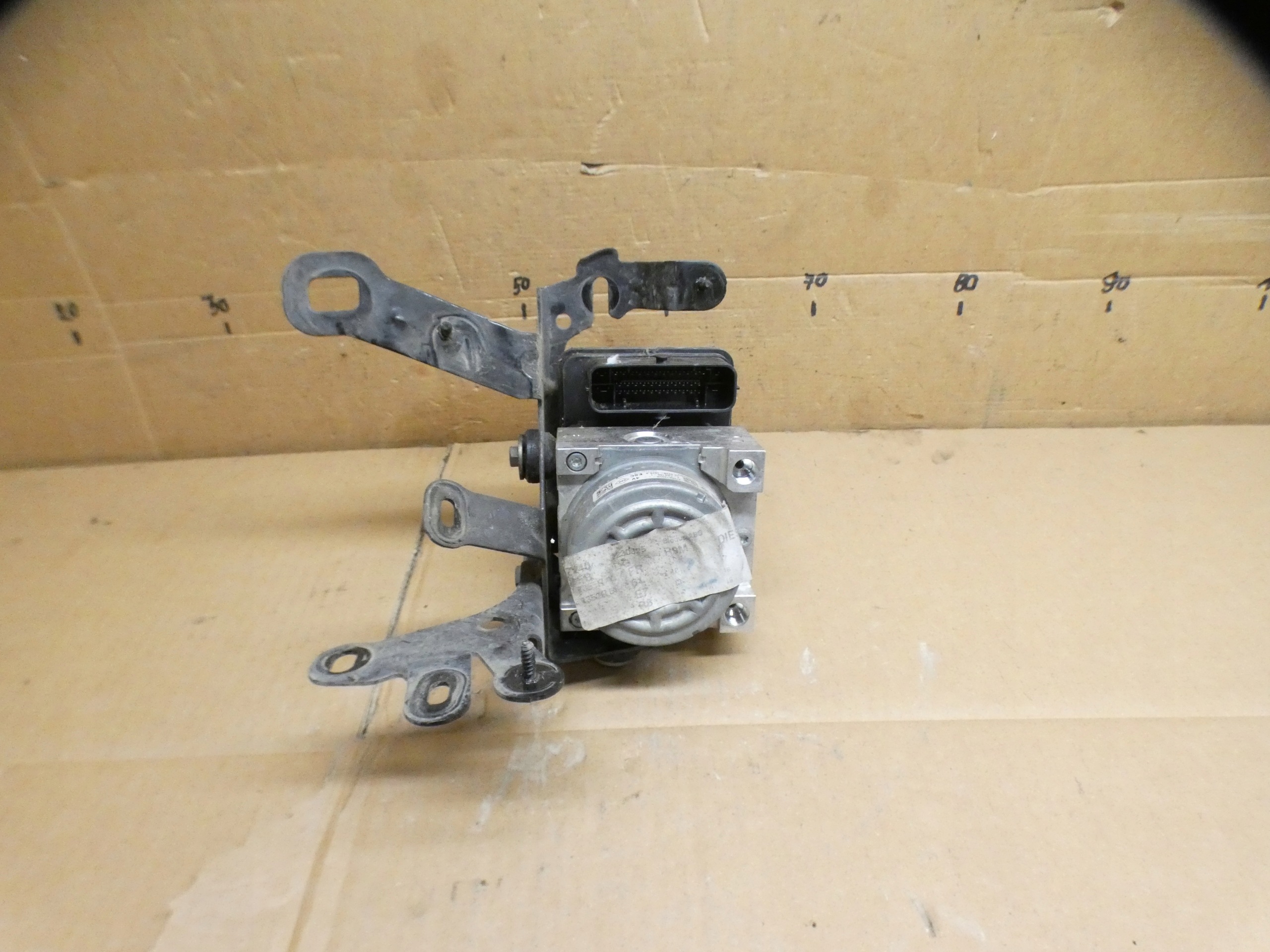 RENAULT MEGANE IV 18R servo bubanj ABS 1.2TCE 476607355R