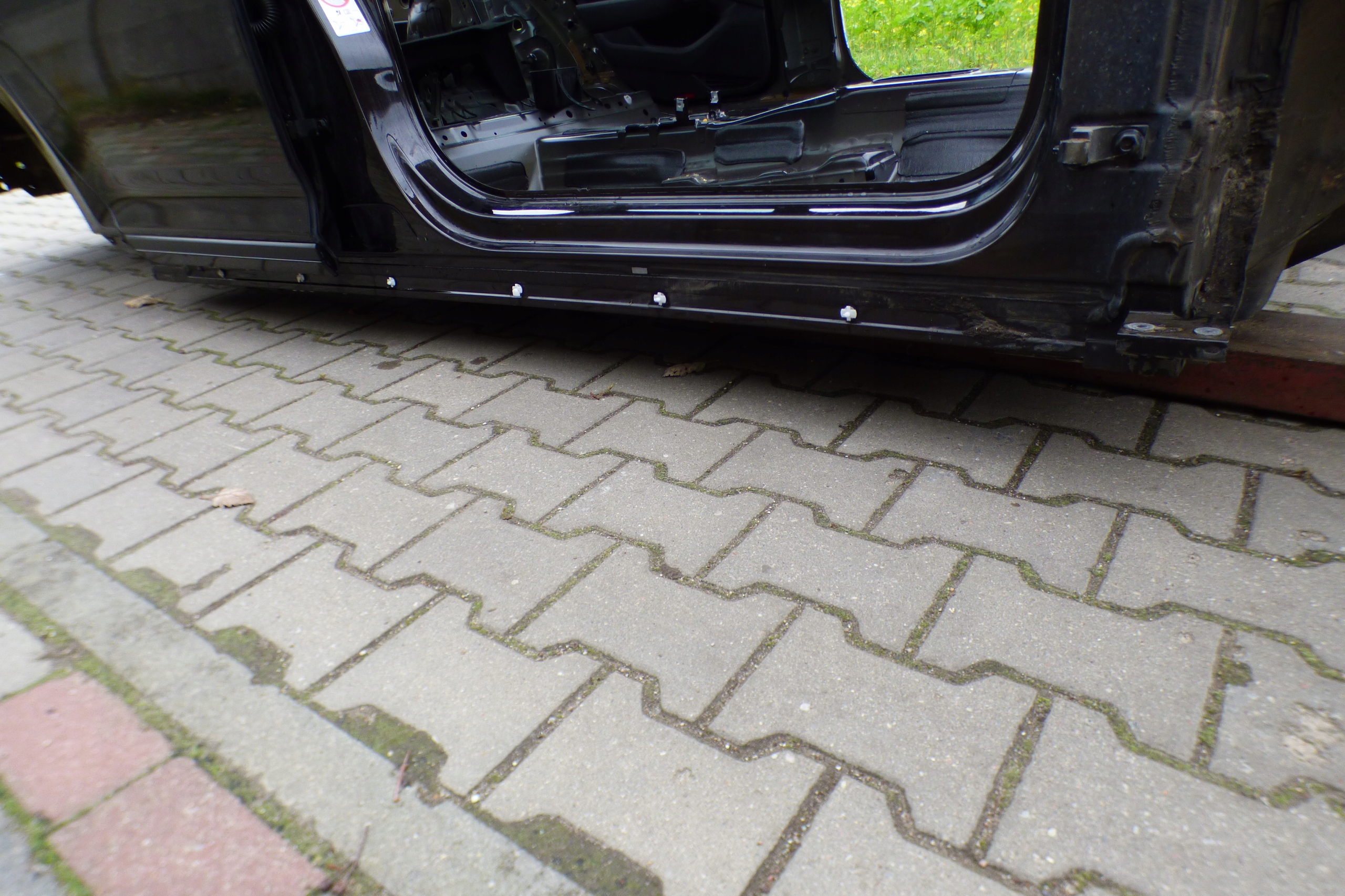 threshold pillar AB right lakier LD8S VOLKSWAGEN PASSAT B8 sedan