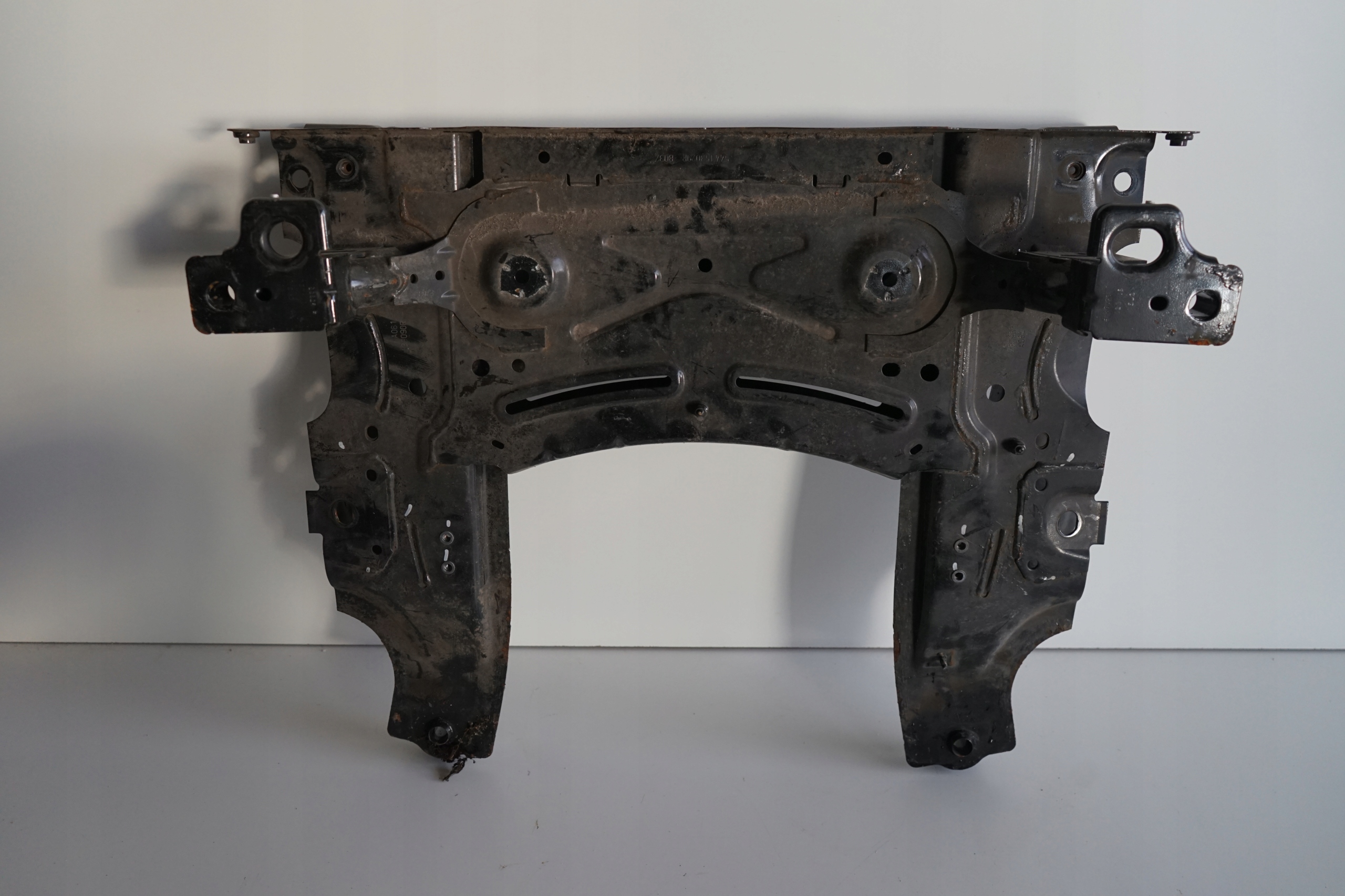 SANKI PRZEDNIE WÓZEK POD SILNIK RENAULT TWINGO III SMART W453 544153029R