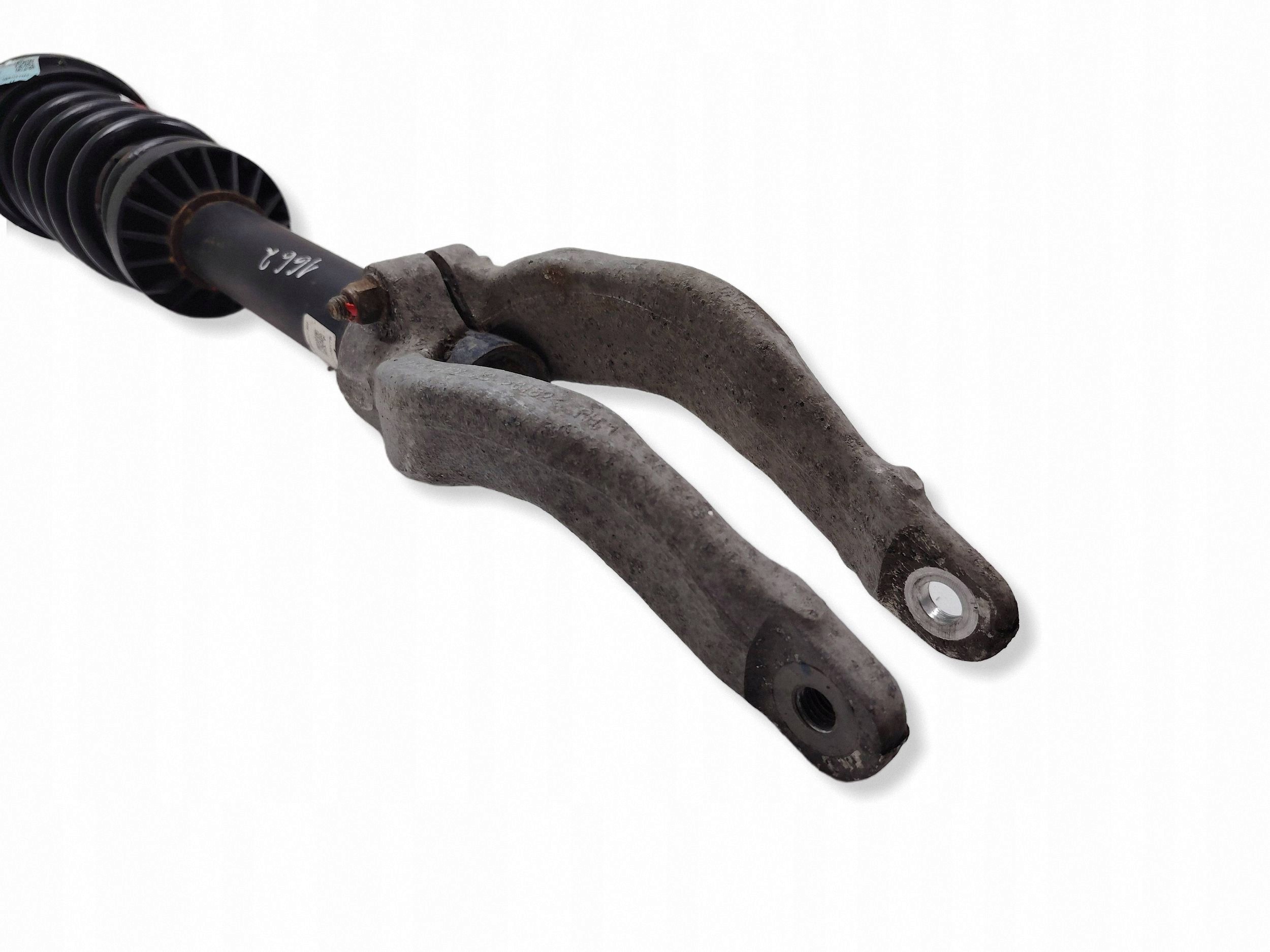 2018 Jaguar F-Pace shock absorber front ze spring HK8318B037MF