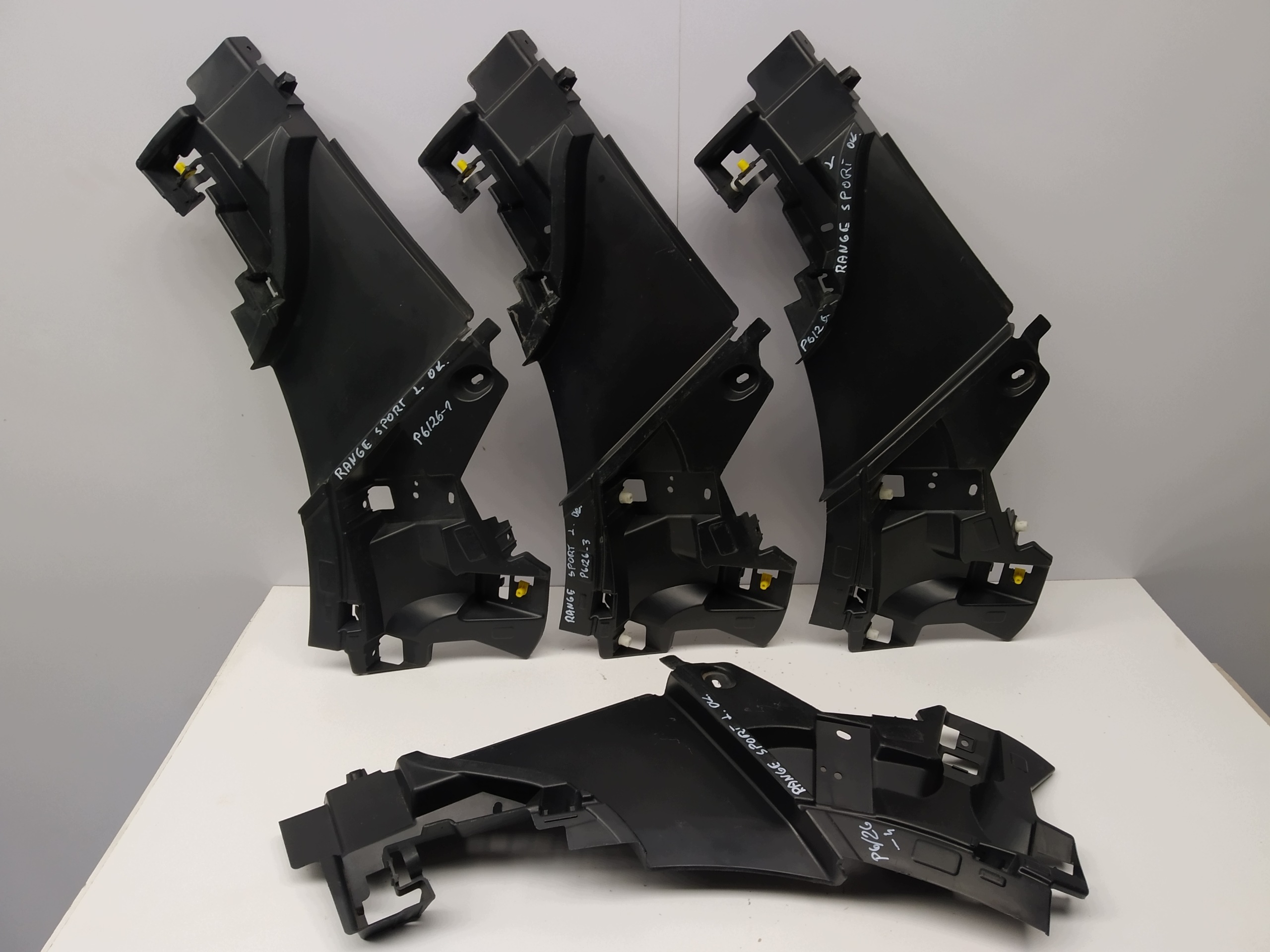 2017r + Range Rover Sport II L494 lift bumper bracket front left original