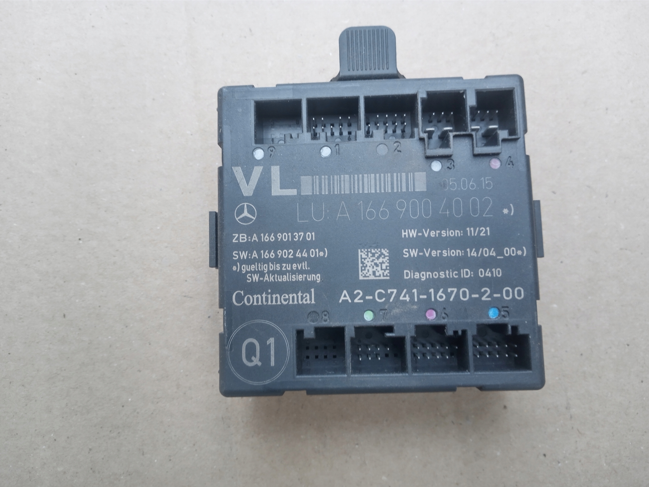 Модуль передньої лівої двері MERCEDES W205 A1669004002