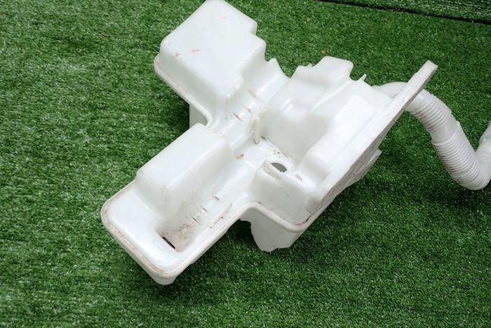 VW AUDI SEAT SKODA washer fluid tank
