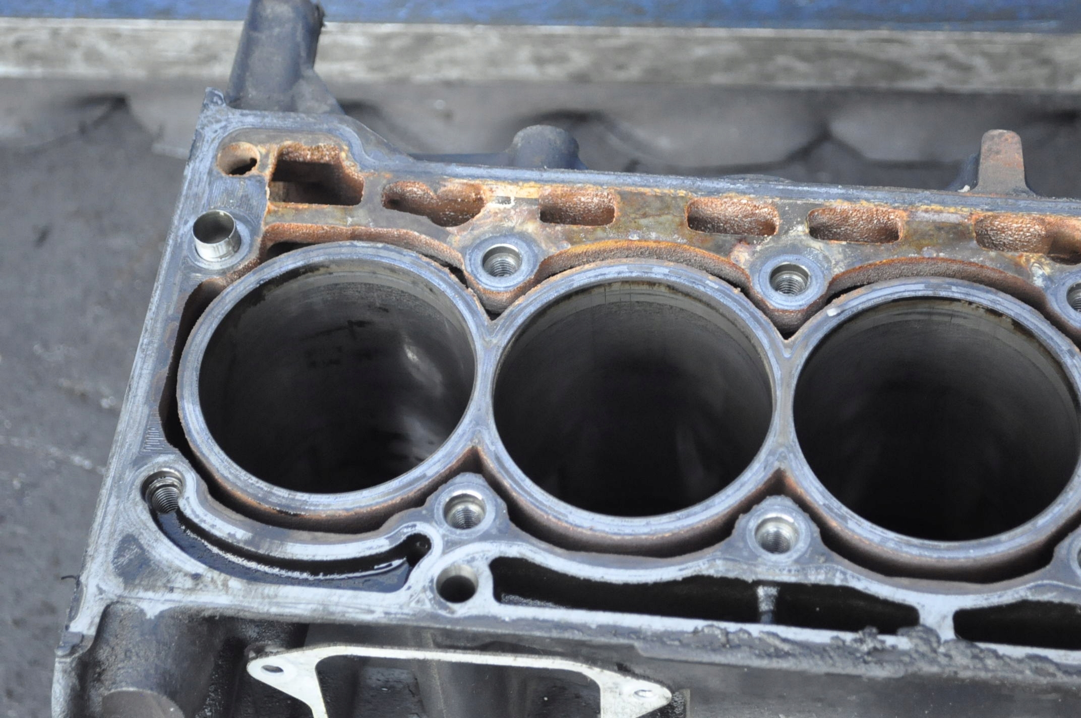 SKODA FABIA II 1.4 TSI RS 180 KM CAVE BLOK SILNIKA 2010/05 - 2014/12 Producent części Skoda OE