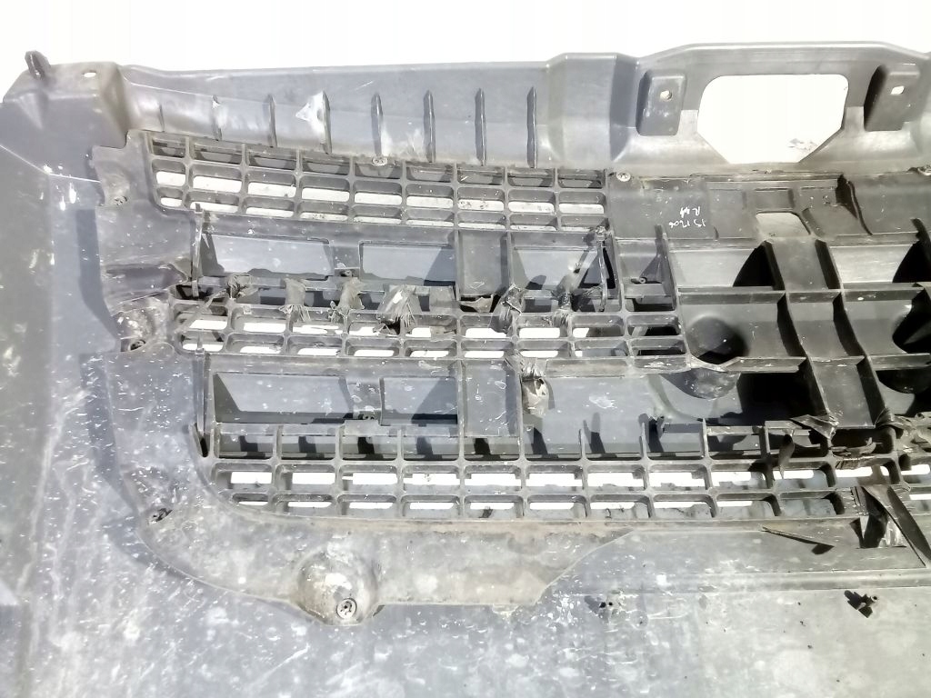 Ford Transit MK7 VII bumper front front the centre