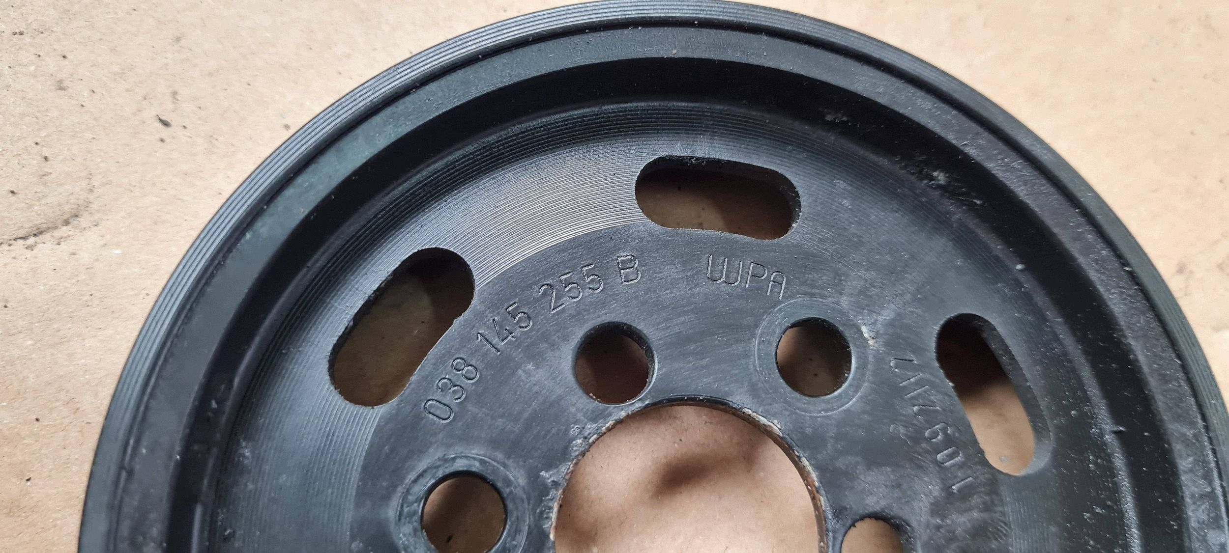 Q5 8R servo pump pulley 2.0 TDI 8R0145155K