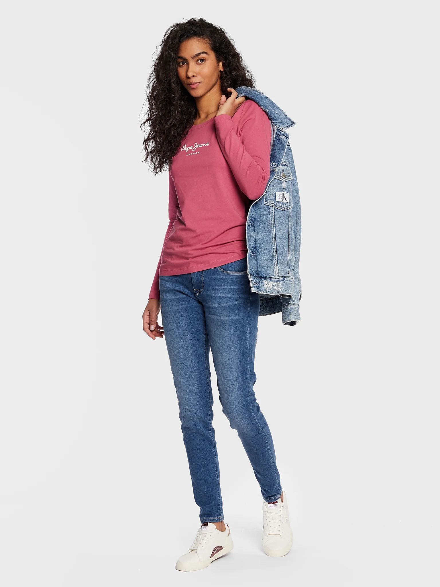 Pepe Jeans Úzké Nohavice Džíny S Oděrkami V Modré Barvě 27/30 Xta