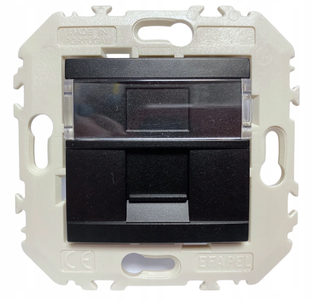 

Efapel QUADRO45 Gniazdo RJ45 KAT6 45455KWPM Czarny