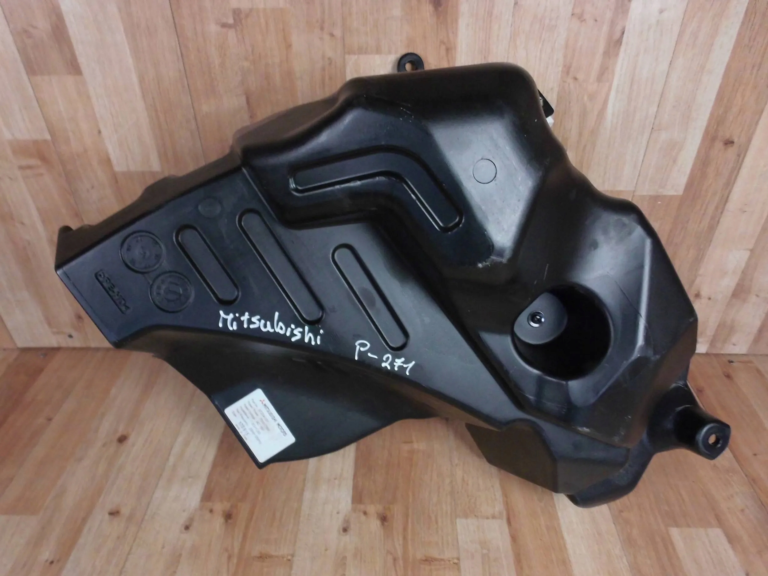 MITSUBISHI ECLIPSE CROSS LAUTSPRECHER SUBWOOFER 8720A191