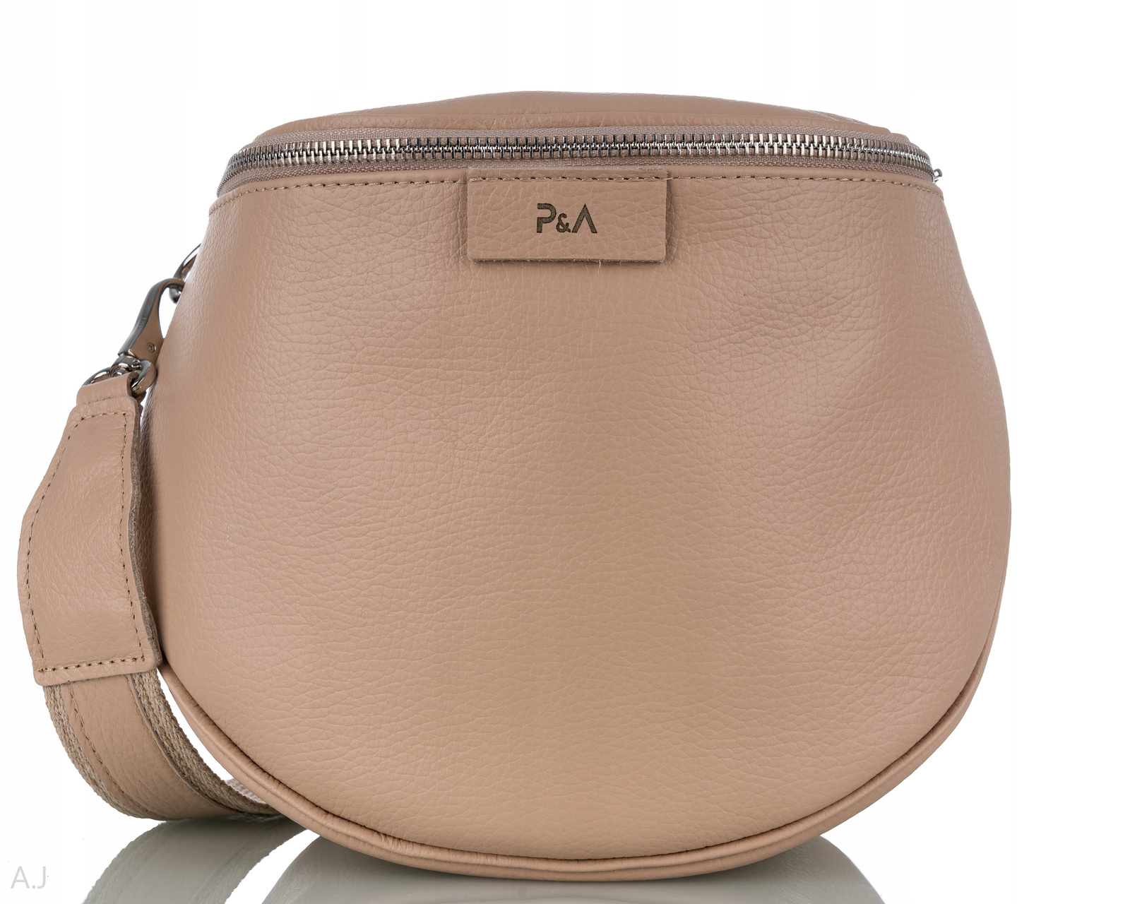 Dámská kožená kabelka přes rameno z klasické polské kůže, prostorná, růžová