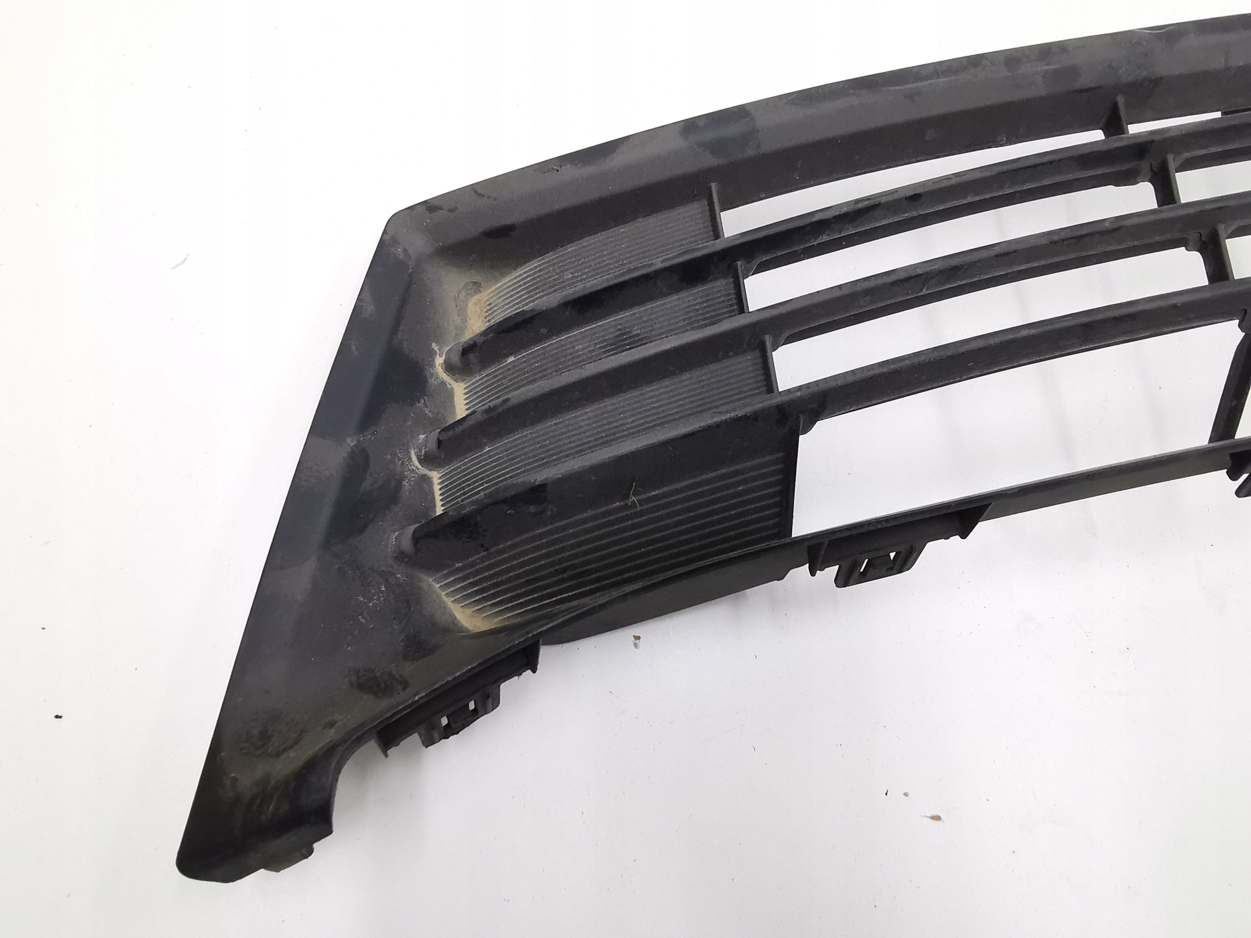 grid front bumper grille TOYOTA COROLLA E17 13-17 53112-02470