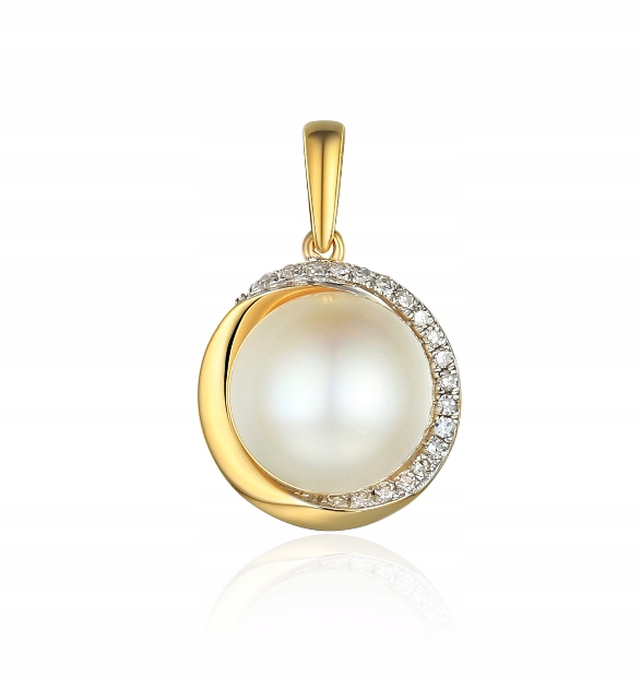 

Złota Elegancka 585 Zawieszka Perła Diamenty