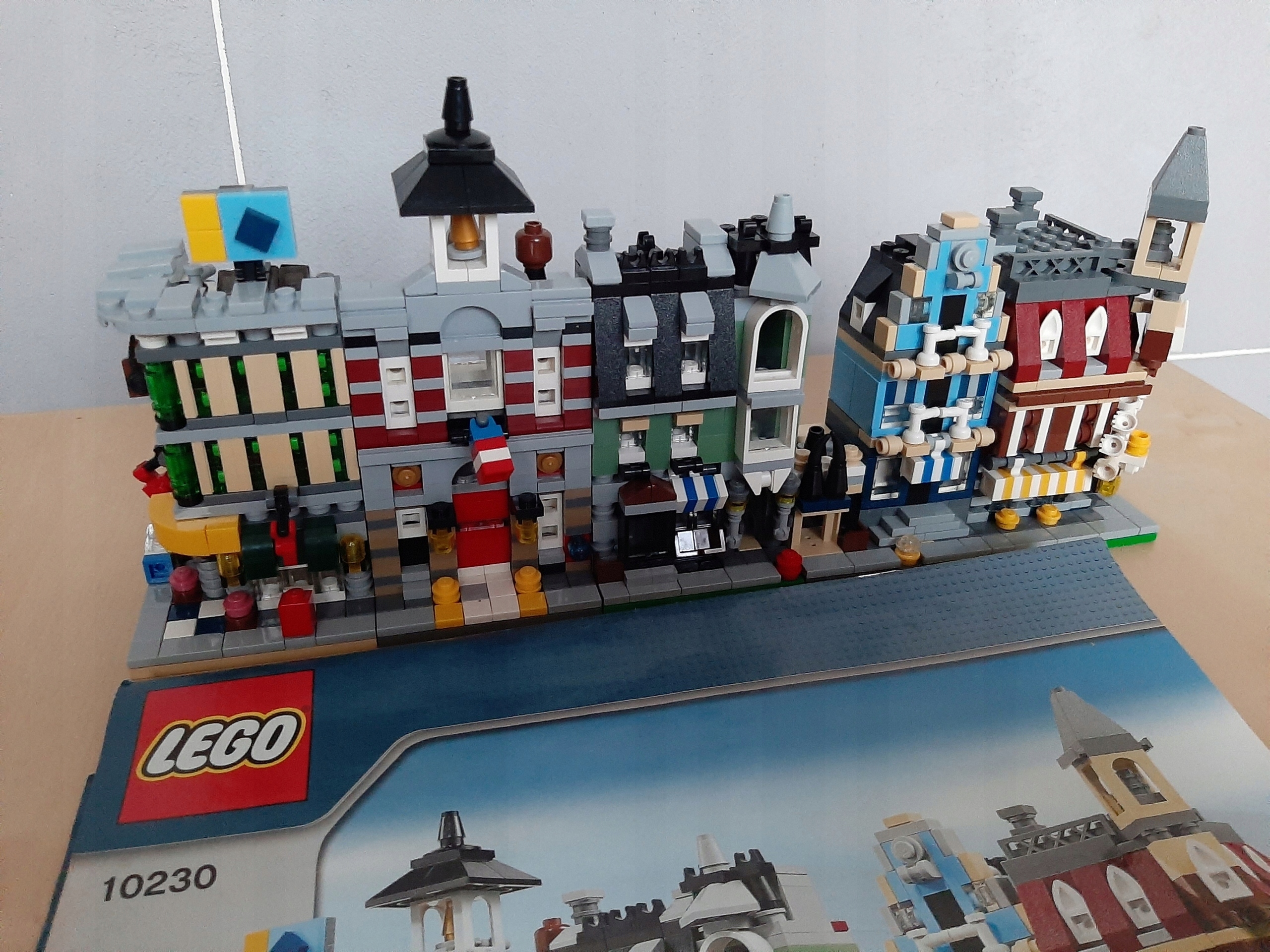 LEGO Creator Expert 10230 Mini Modulars