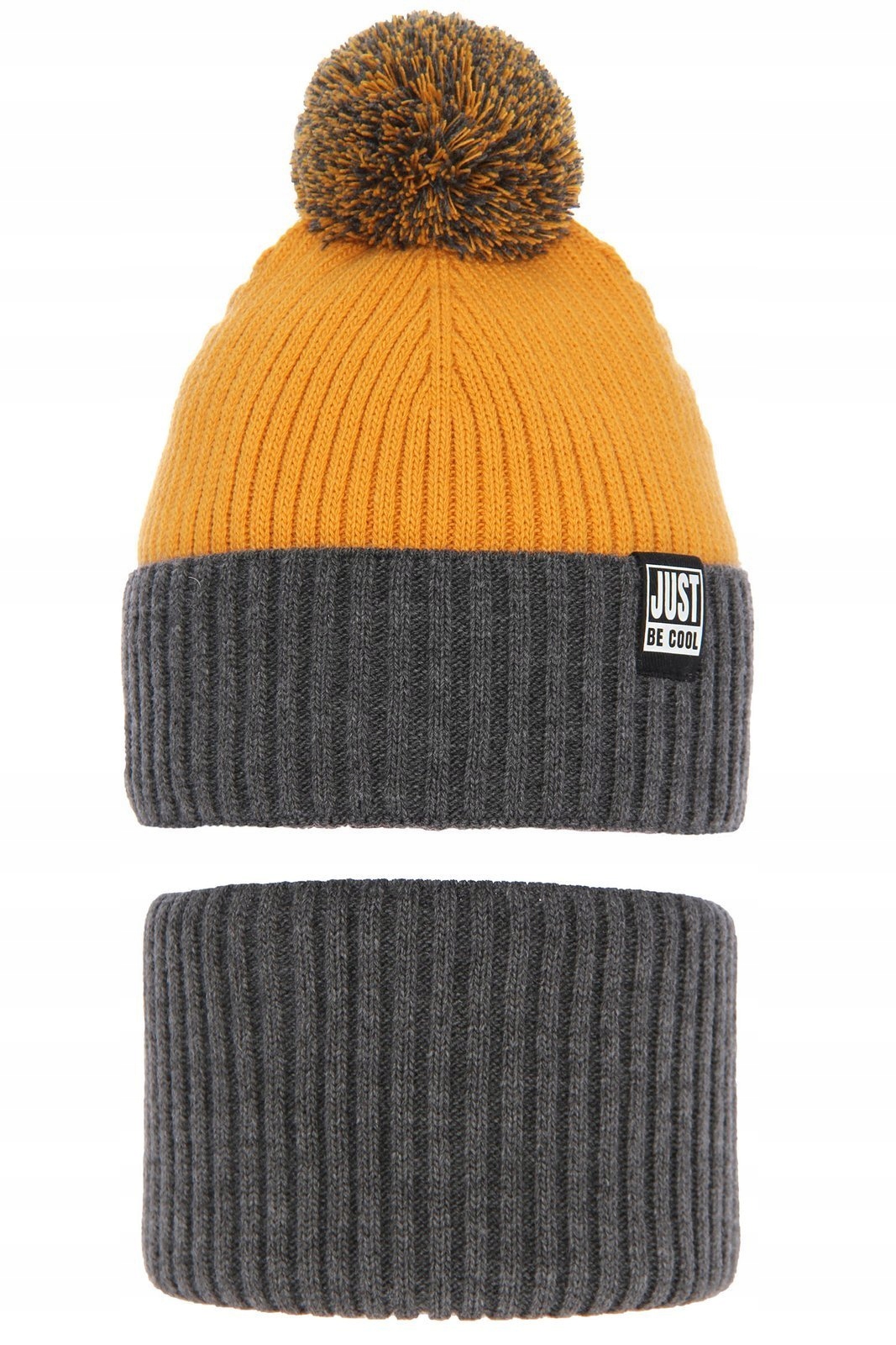 

Czapka Z Pomponem I Komin Chłopięcy Jesień Zima