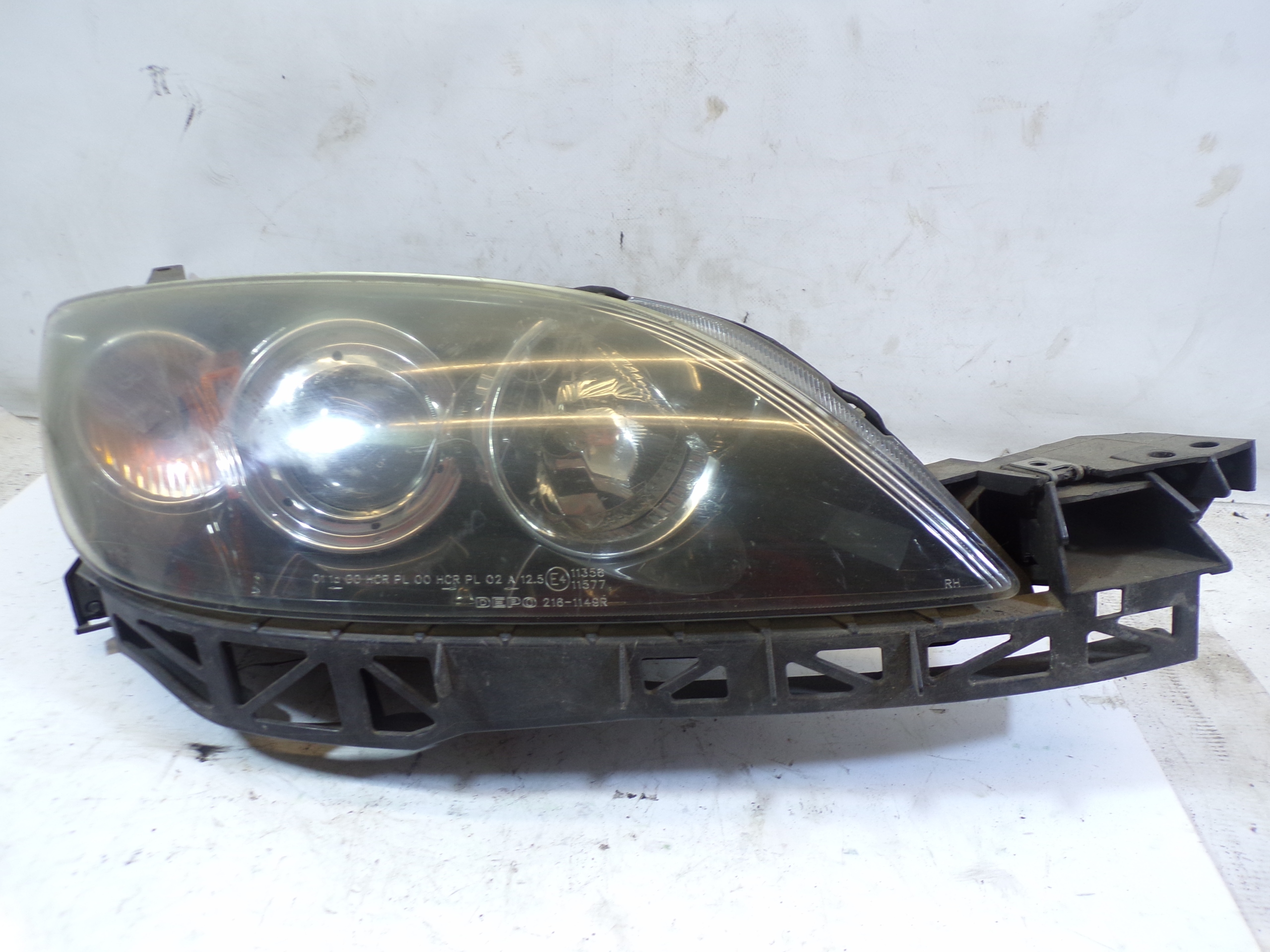 light front front right MAZDA 3 BK LIFT (3) (K1)