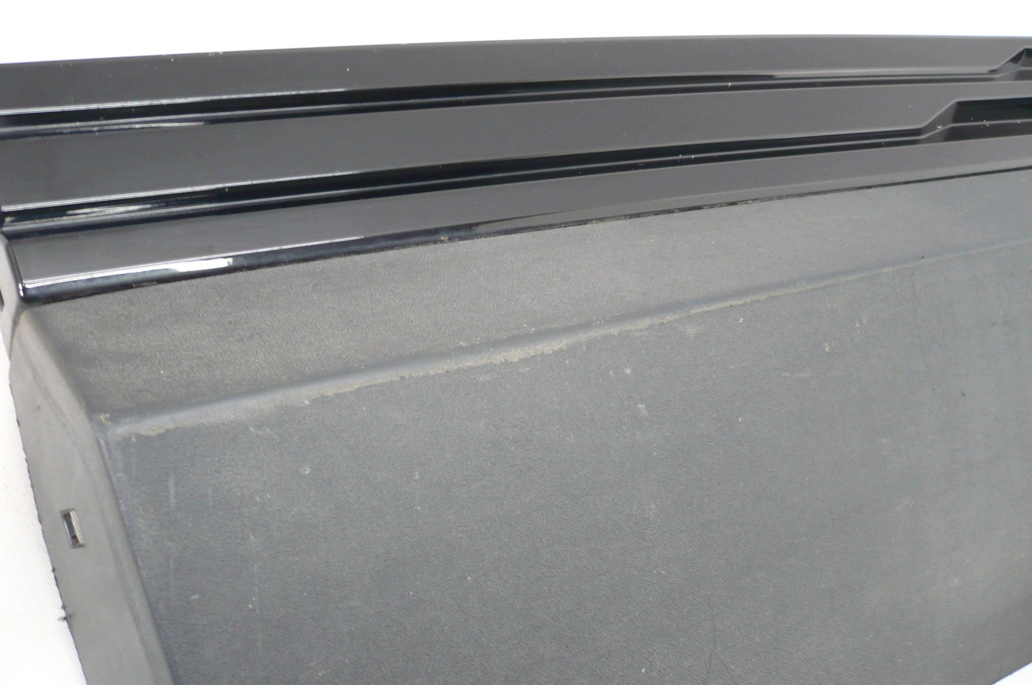 AUDI E-TRON E TRON 2018- moulding door left rear part