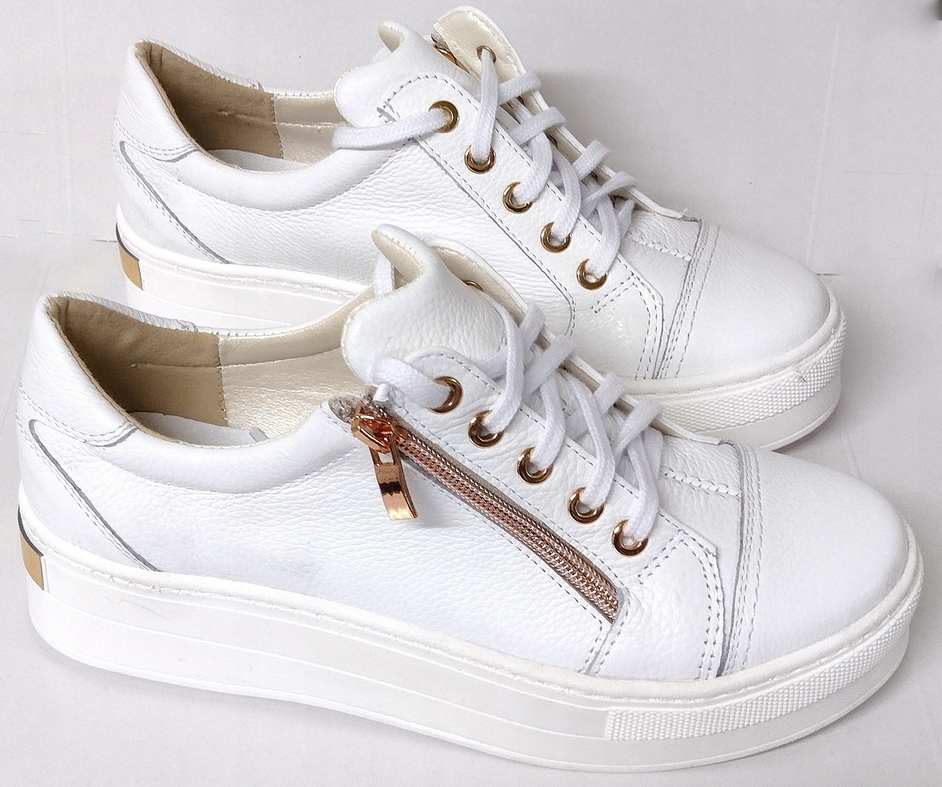 UNI-57 WYGODNE STYLOWE PÓŁBUTY TRAMPKI SKÓRA 39