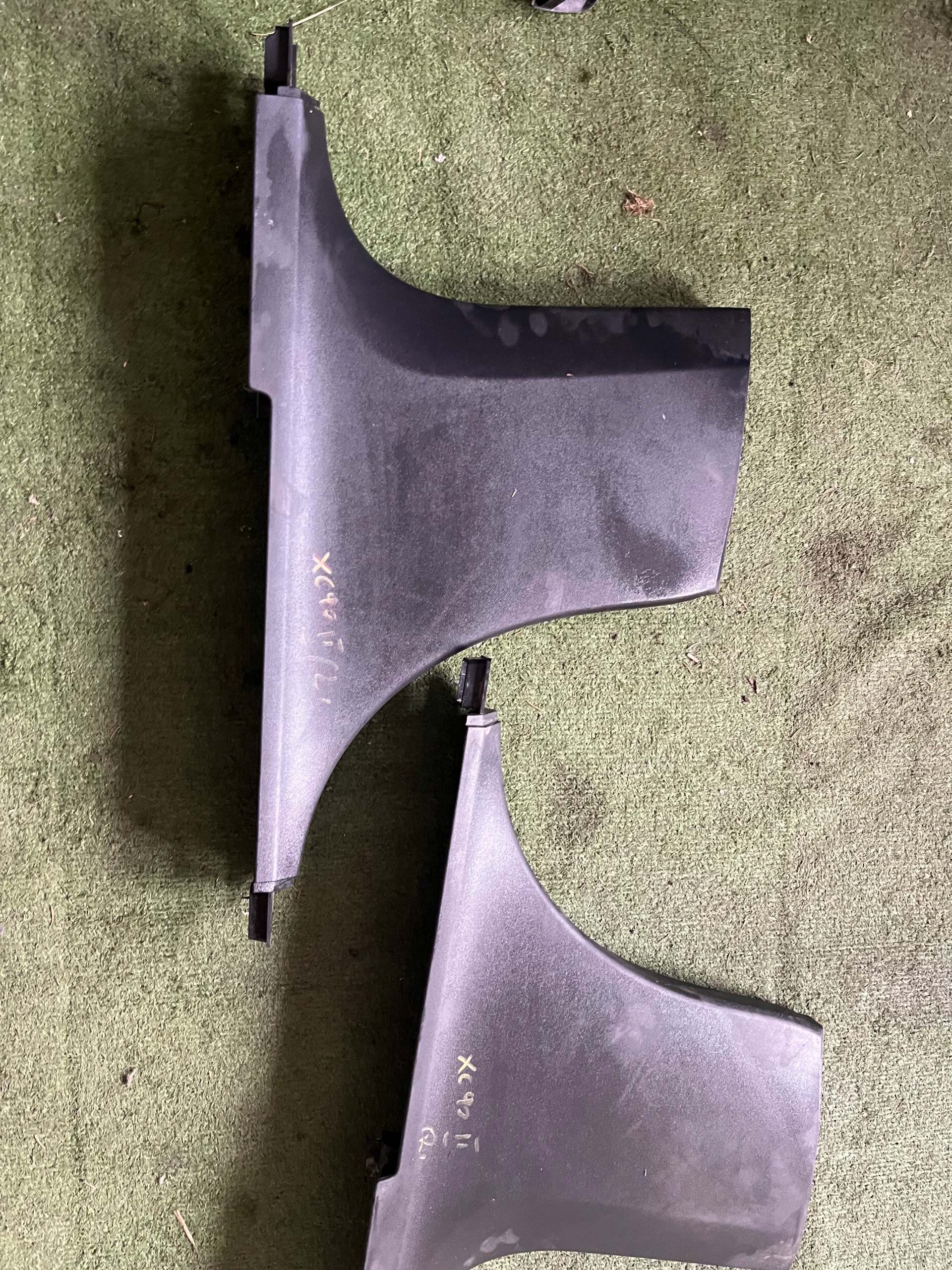 VOLVO XC90 II OSŁONA SŁUPKA LEWA PRAWA 31363584