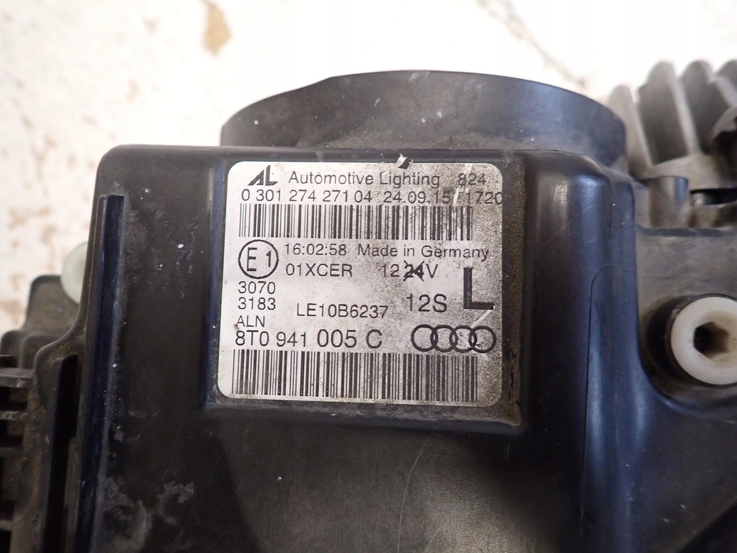 light front front left AUDI A5 LIFT 2012- BI-XENON 8T0941005C