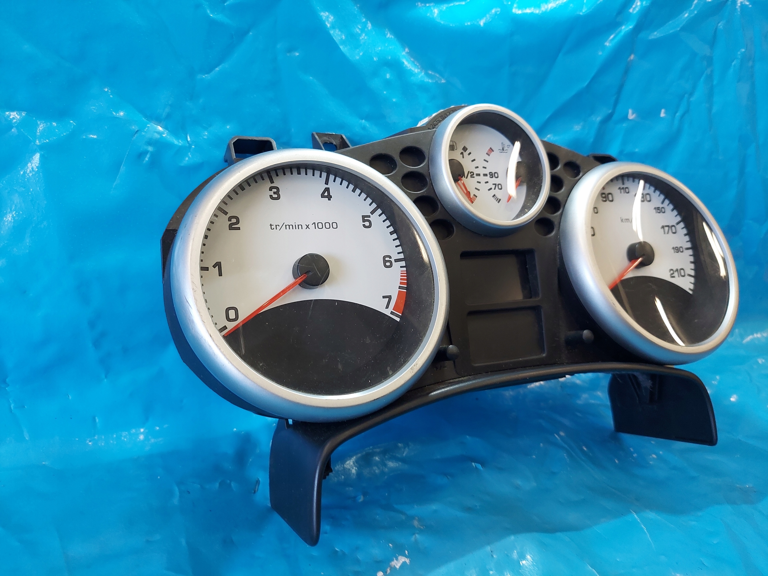 dials clock PEUGEOT 207 2008 R 1.4 B A2C53065547