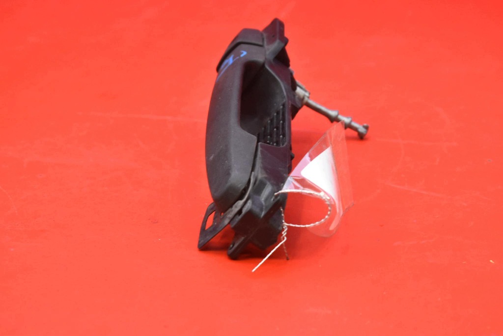 handle left front front black TOYOTA YARIS 2 II 5D HB LIFT 09-12