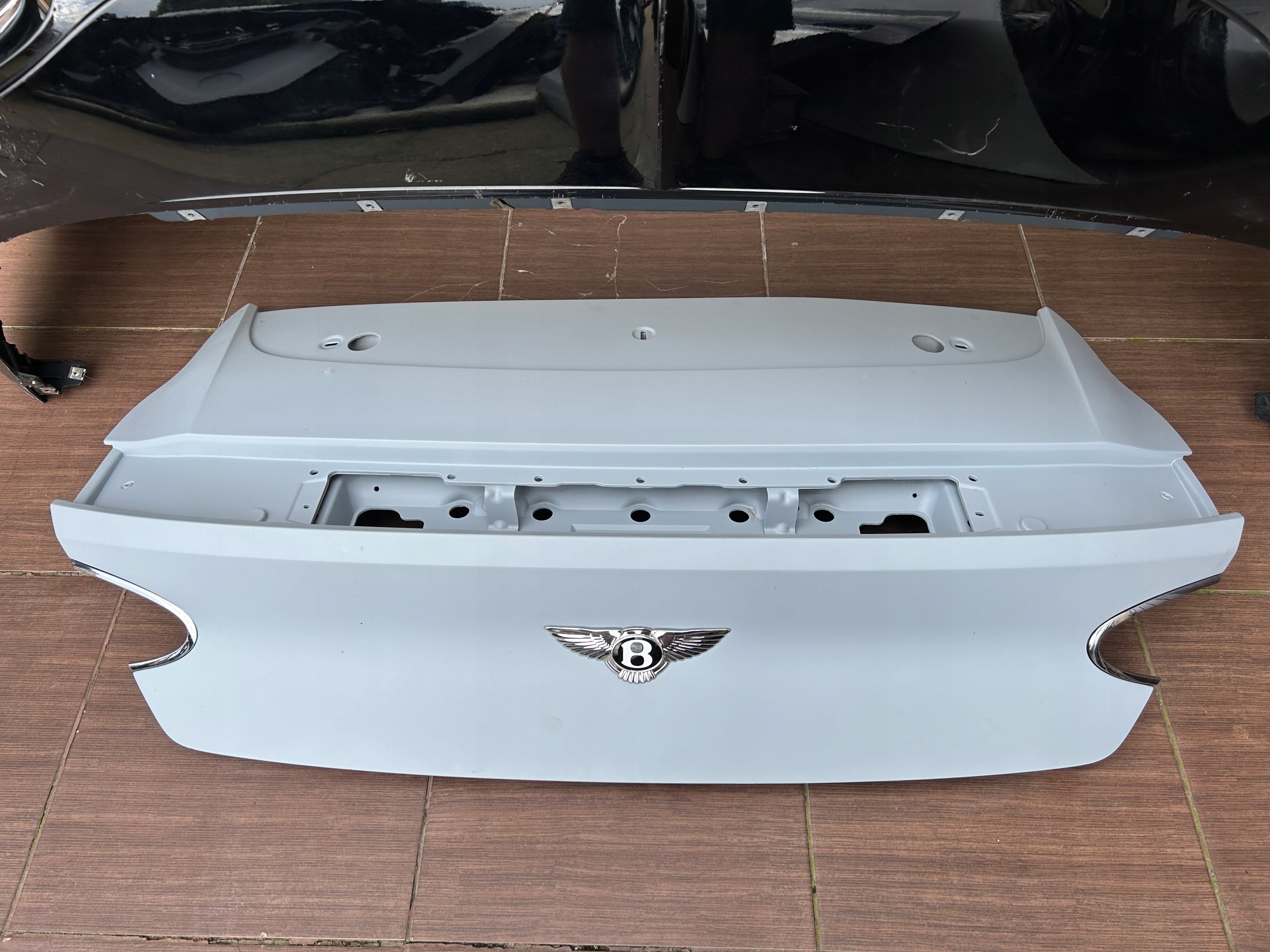bumper rear trunk door Bentley Continental GT 3SD