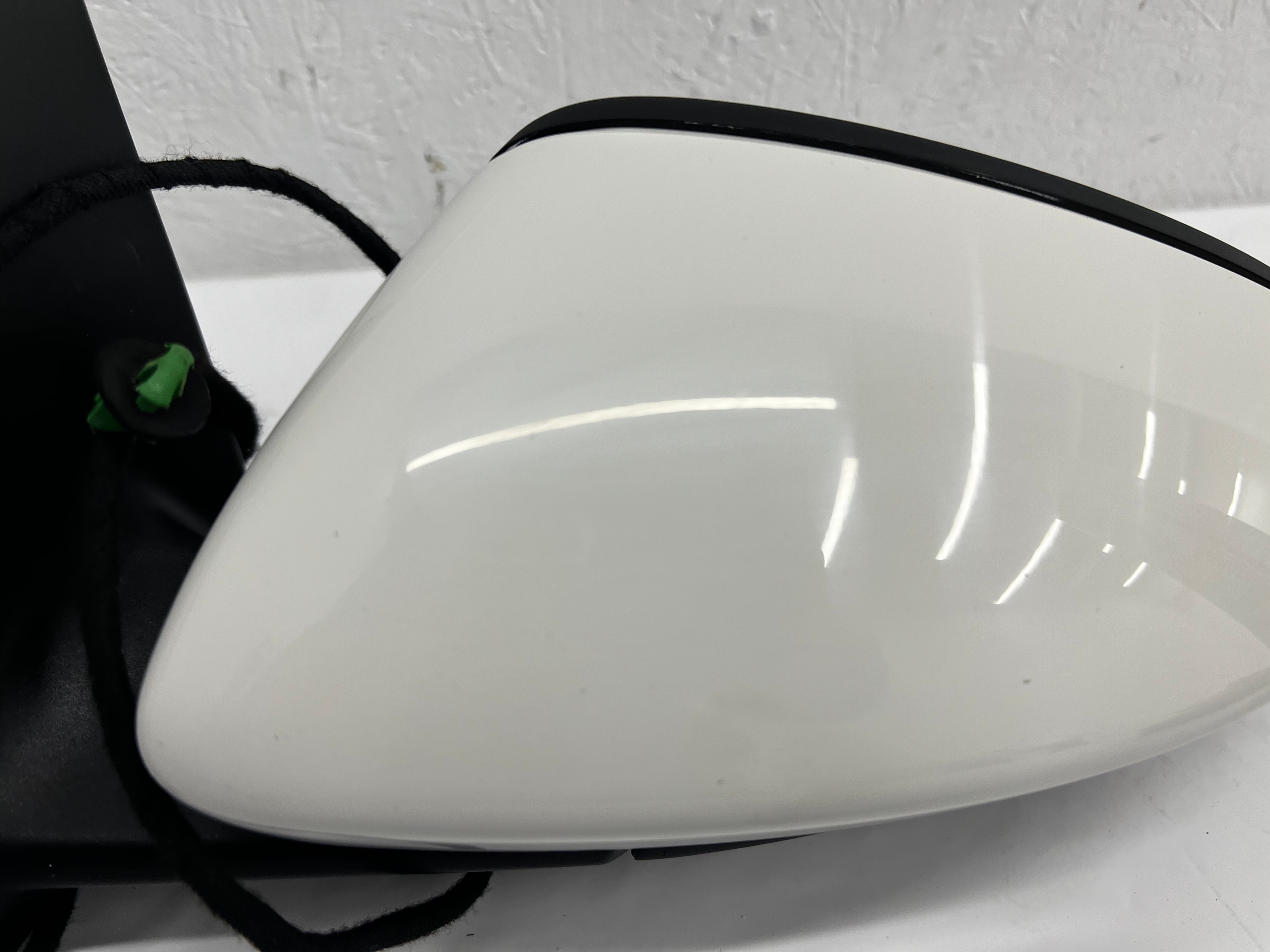 mirror left VW PASSAT B7 BIALE LB9A 6PIN EUROPA