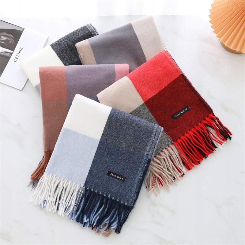 CHUSTA W KRATĘ KASZMIROWA DAMSKA SZAL DAMSKI SZALE Model 4306-1