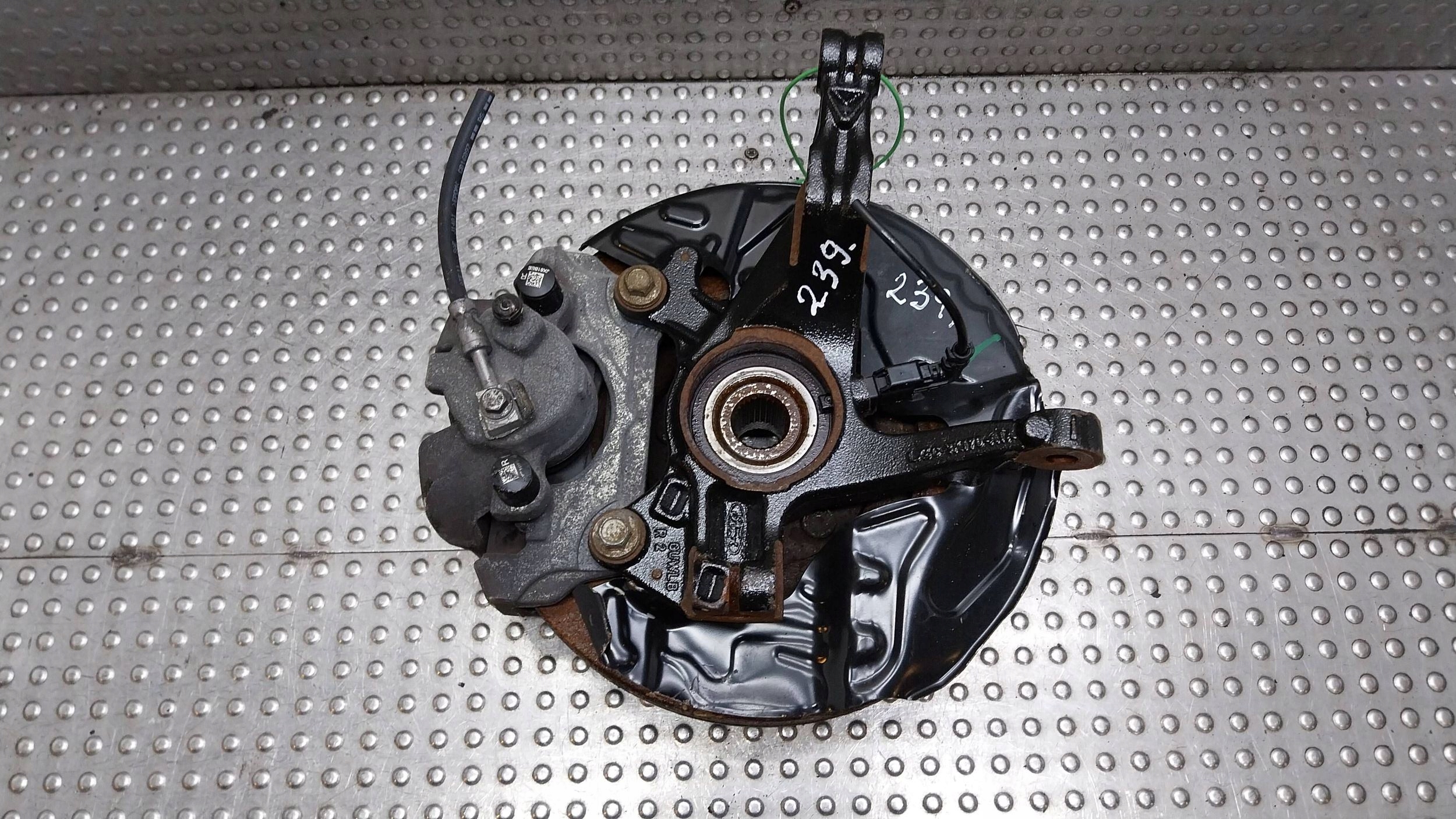 swing right front LX6C-3K170-A1A FORD KUGA MK3 ESCAPE