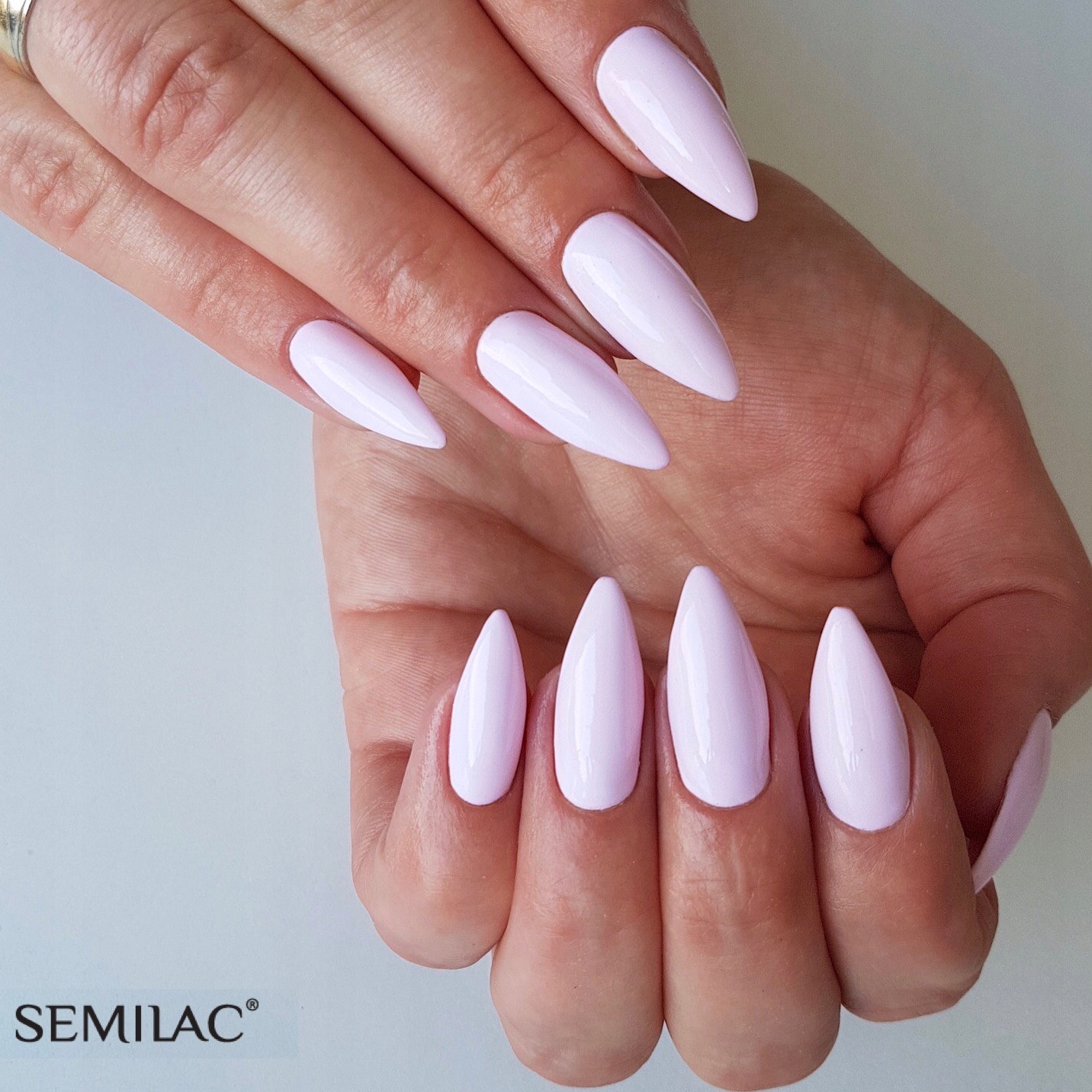 SEMILAC 157 Little Rosie UV LED Lakier Hybrydowy 7ml Pojemność 7 ml