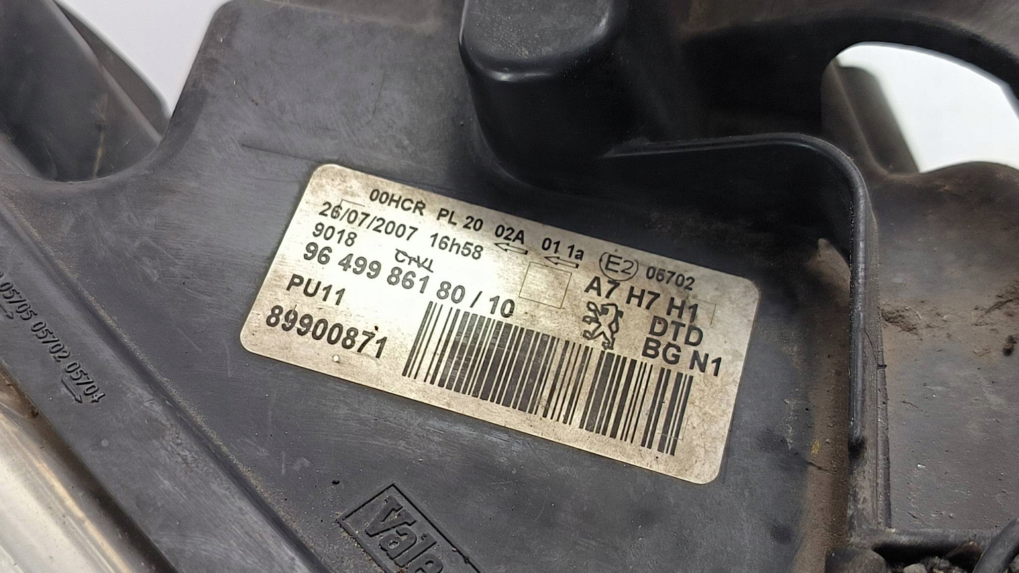 light right front 9649986180 PEUGEOT 207