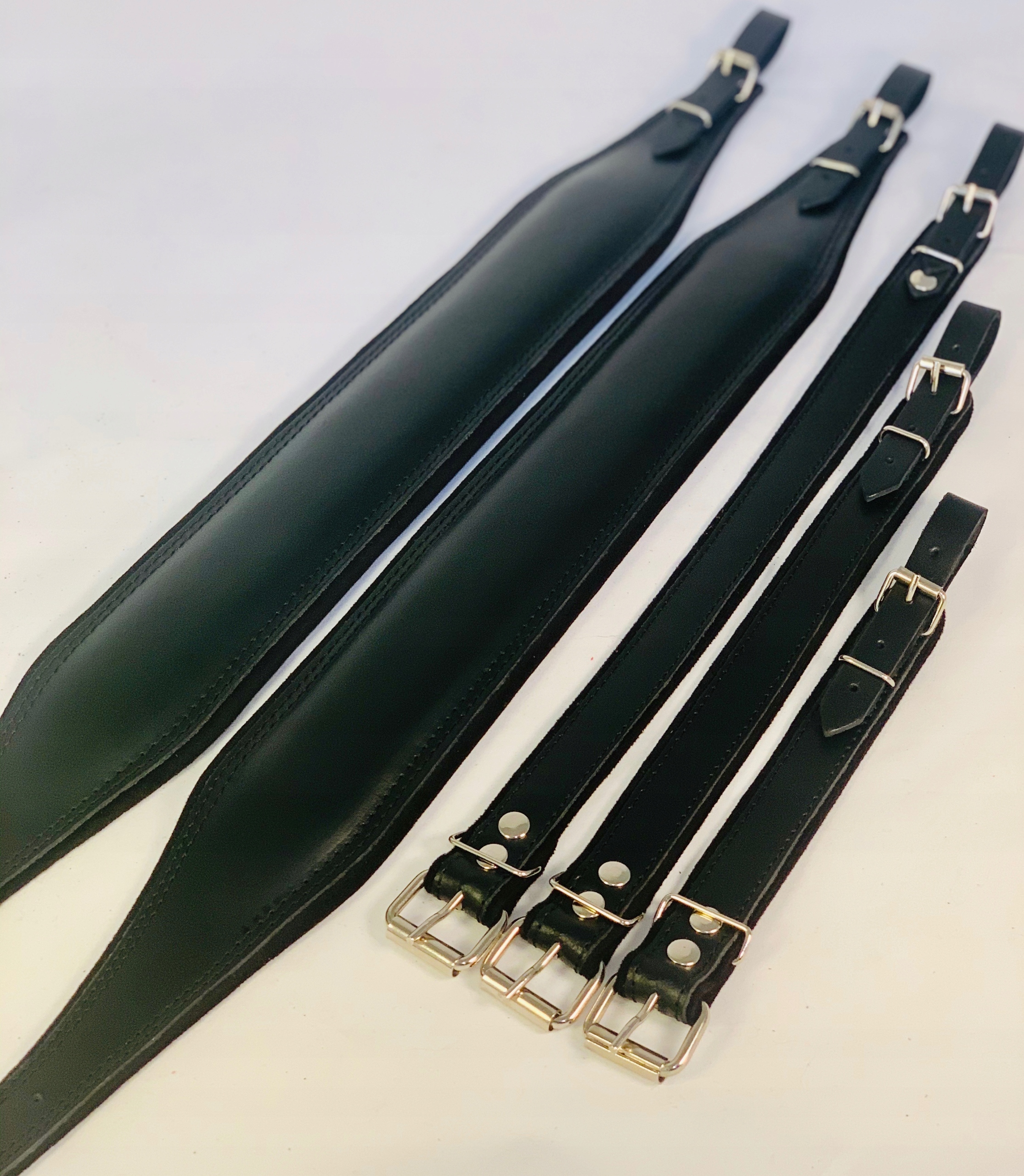 Pásy pro akordeon 96-120 basů, kůže 100%