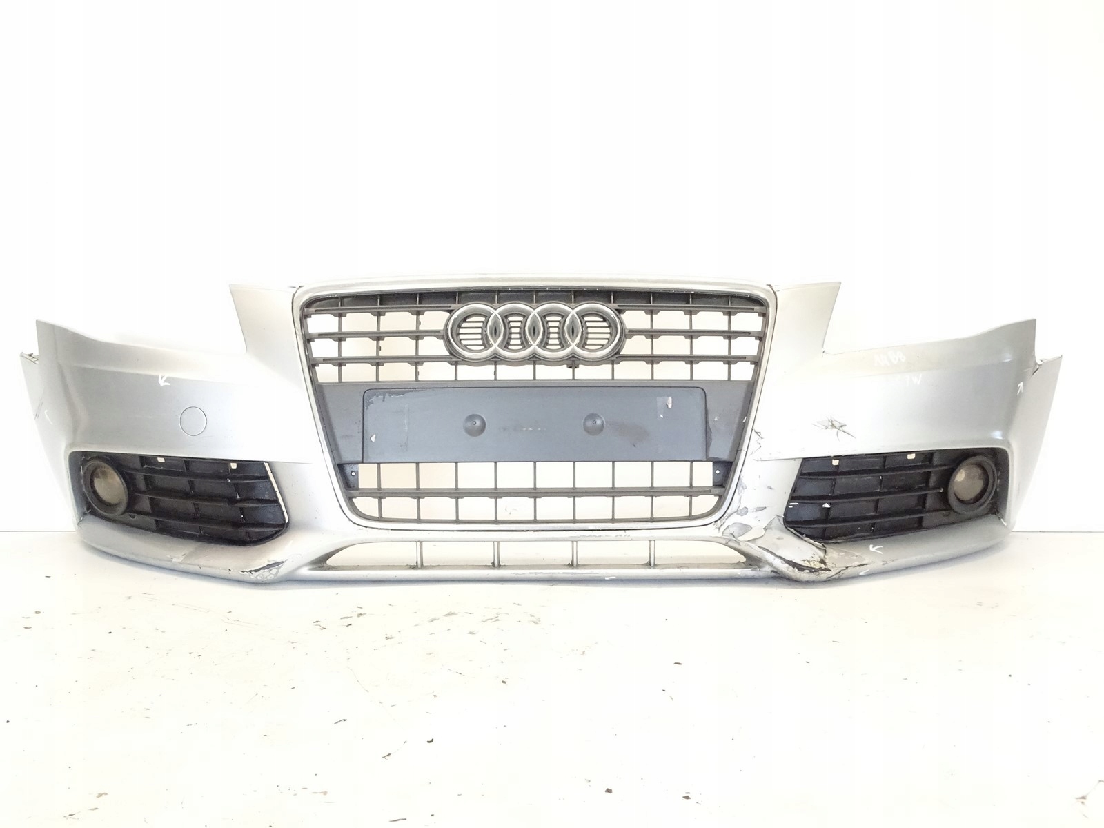 bumper front front grille AUDI A4 B8 LX7W
