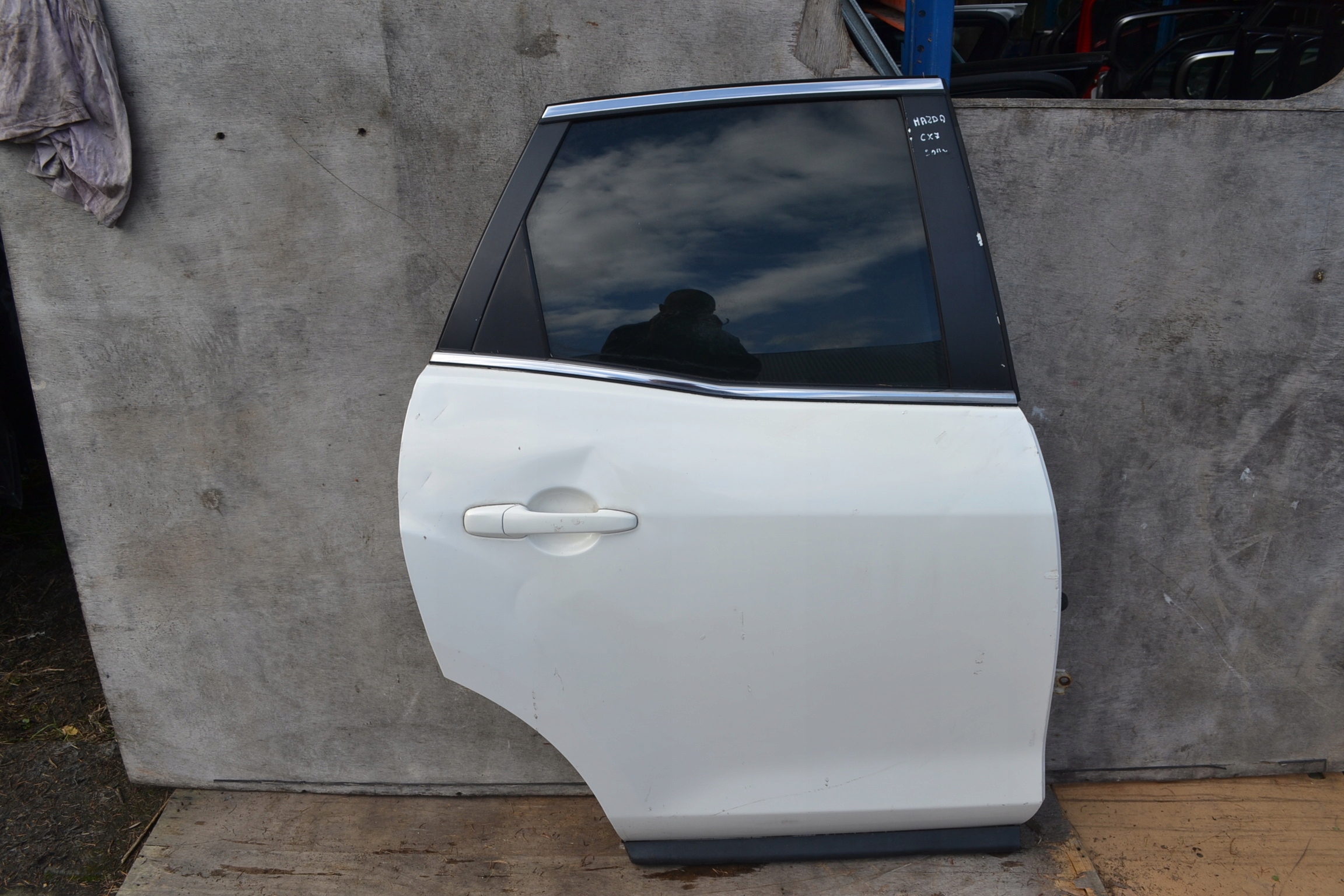 MAZDA CX-7 CX7 06-12 door right rear part rear. complete