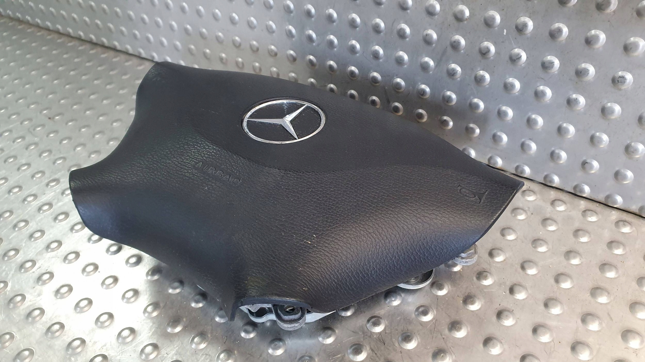 Airbag Deckel AIRBAG MERCEDES SPRINTER W906 06- A9068601202