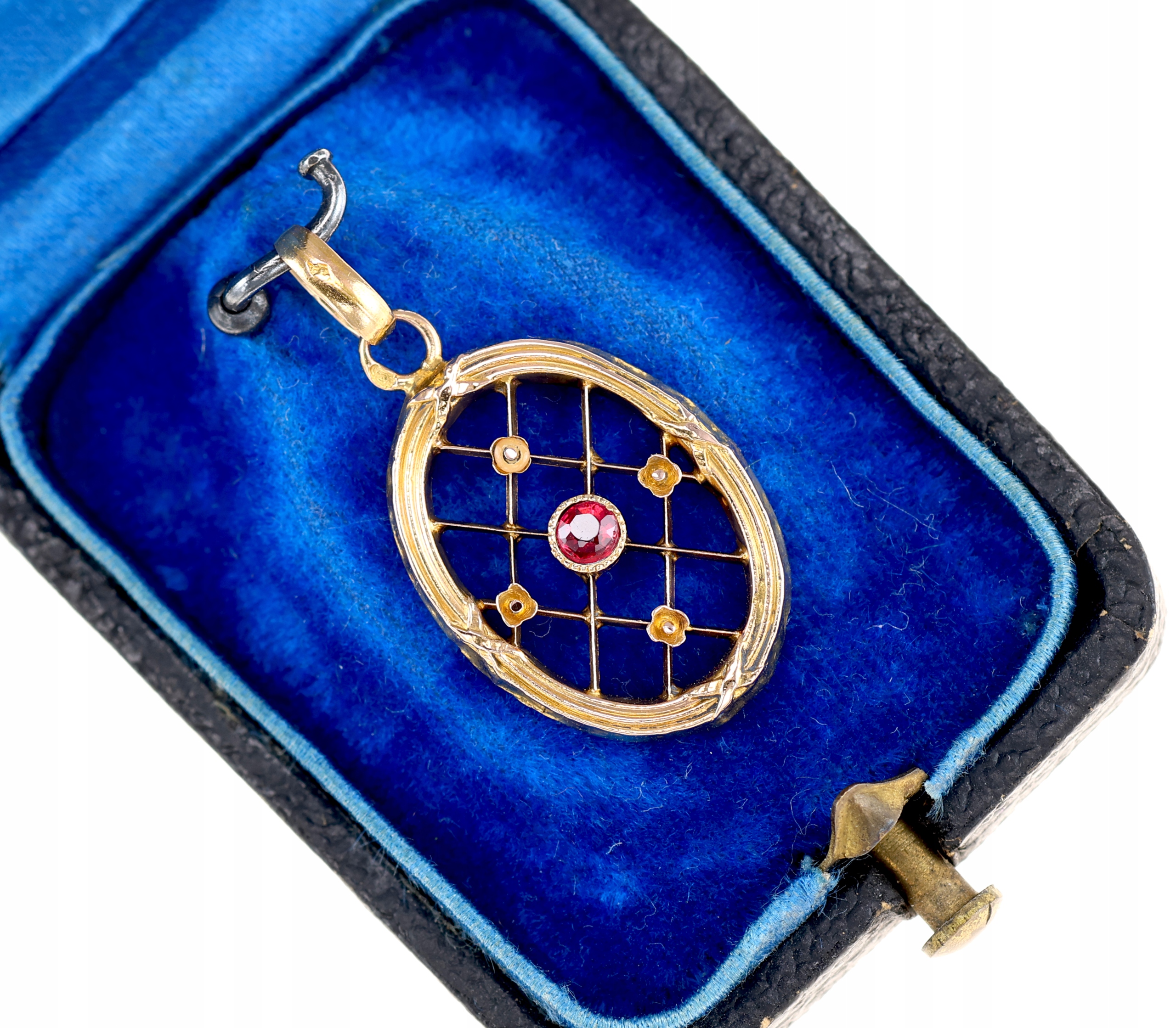 DAWNY ZŁOTY 18K WISIOREK Z KRATKĄ